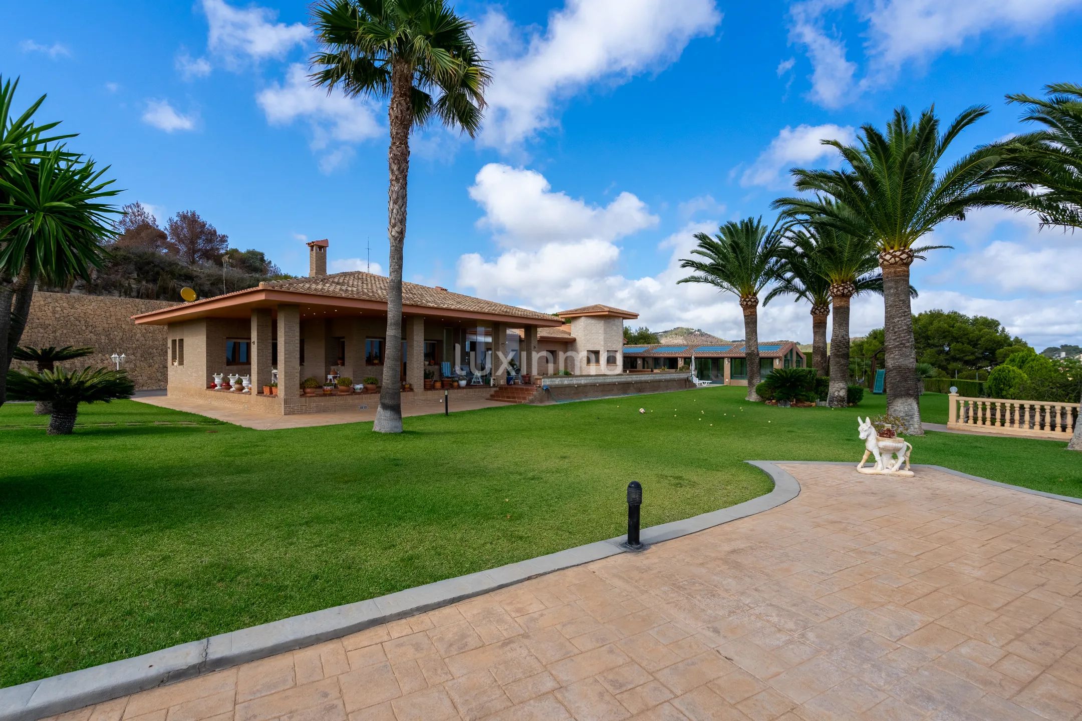 Villa with panoramic views for sale in Calpe — photo 4