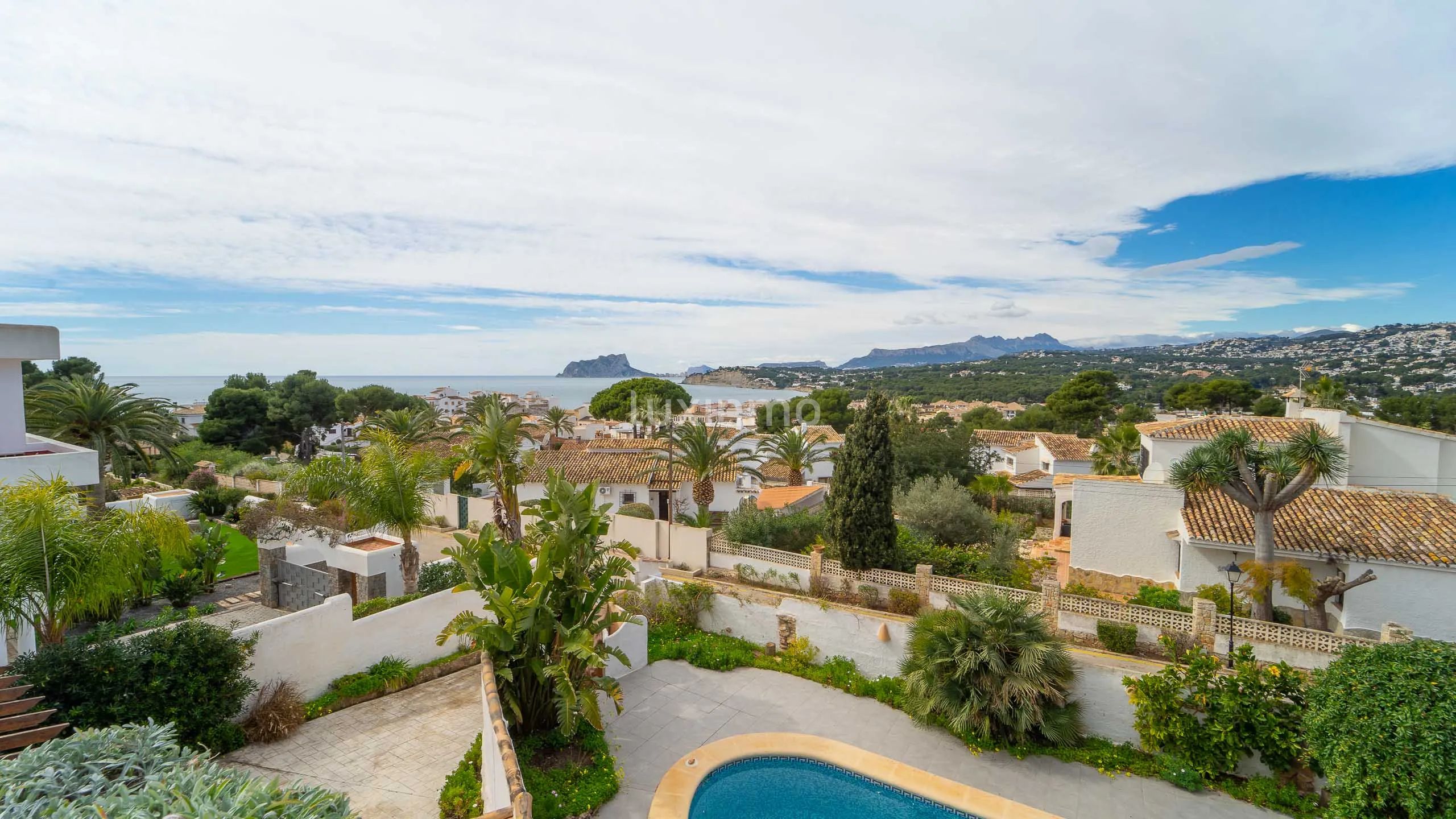 Beautiful villa in the best location in Moraira — photo 5