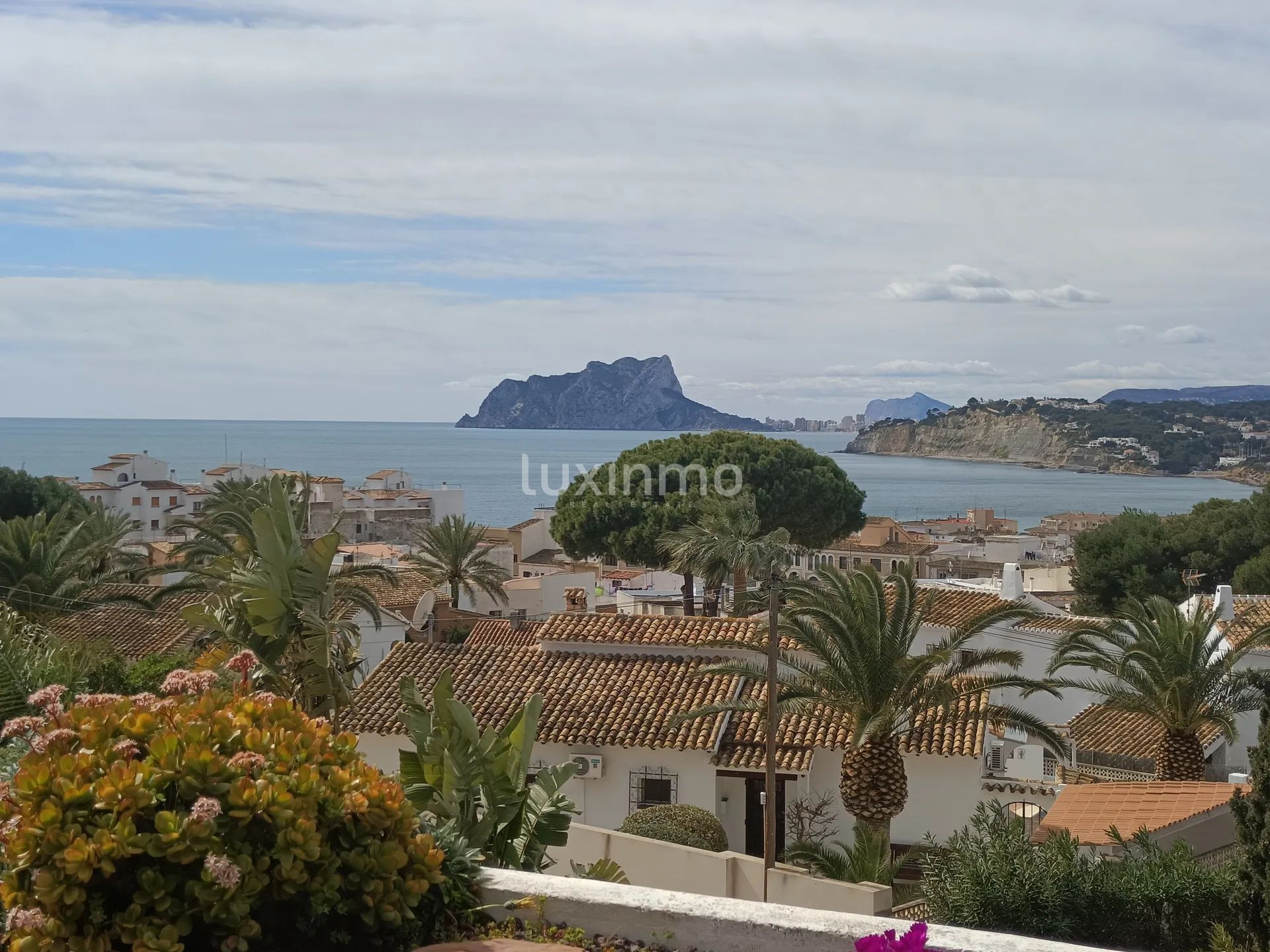 Beautiful villa in the best location in Moraira — photo 2