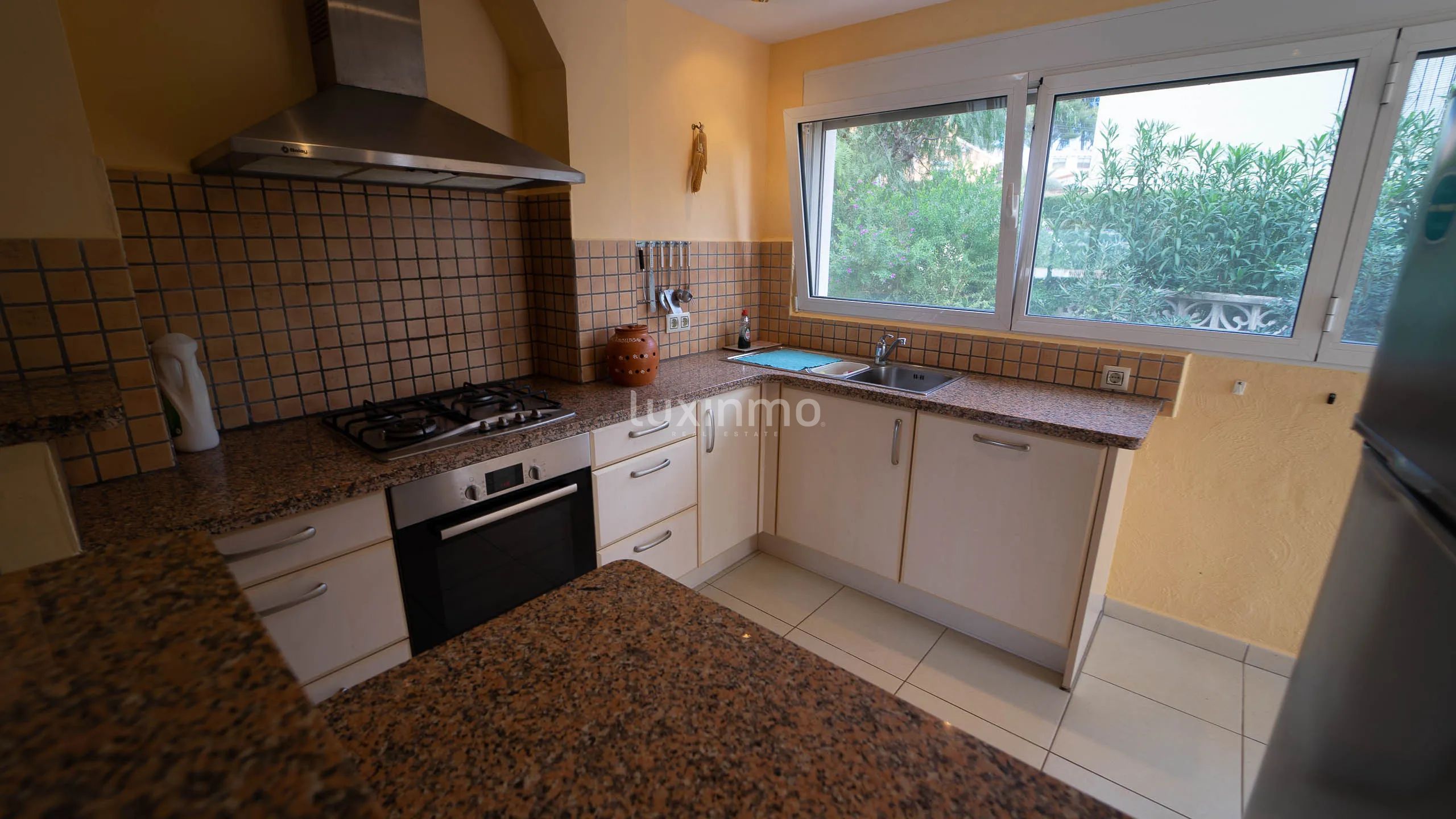 Beautiful villa in the best location in Moraira — photo 10