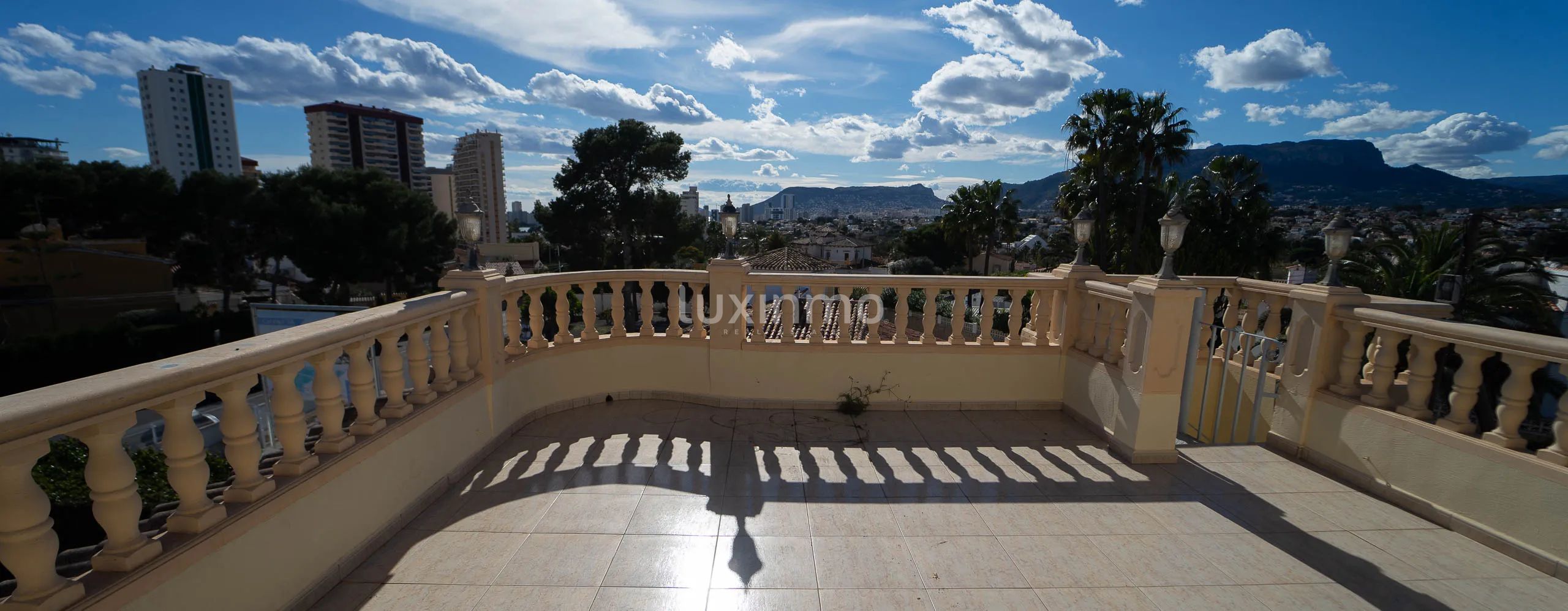 Zu verkaufen Villa in Meeresnähe in Calpe — photo 14