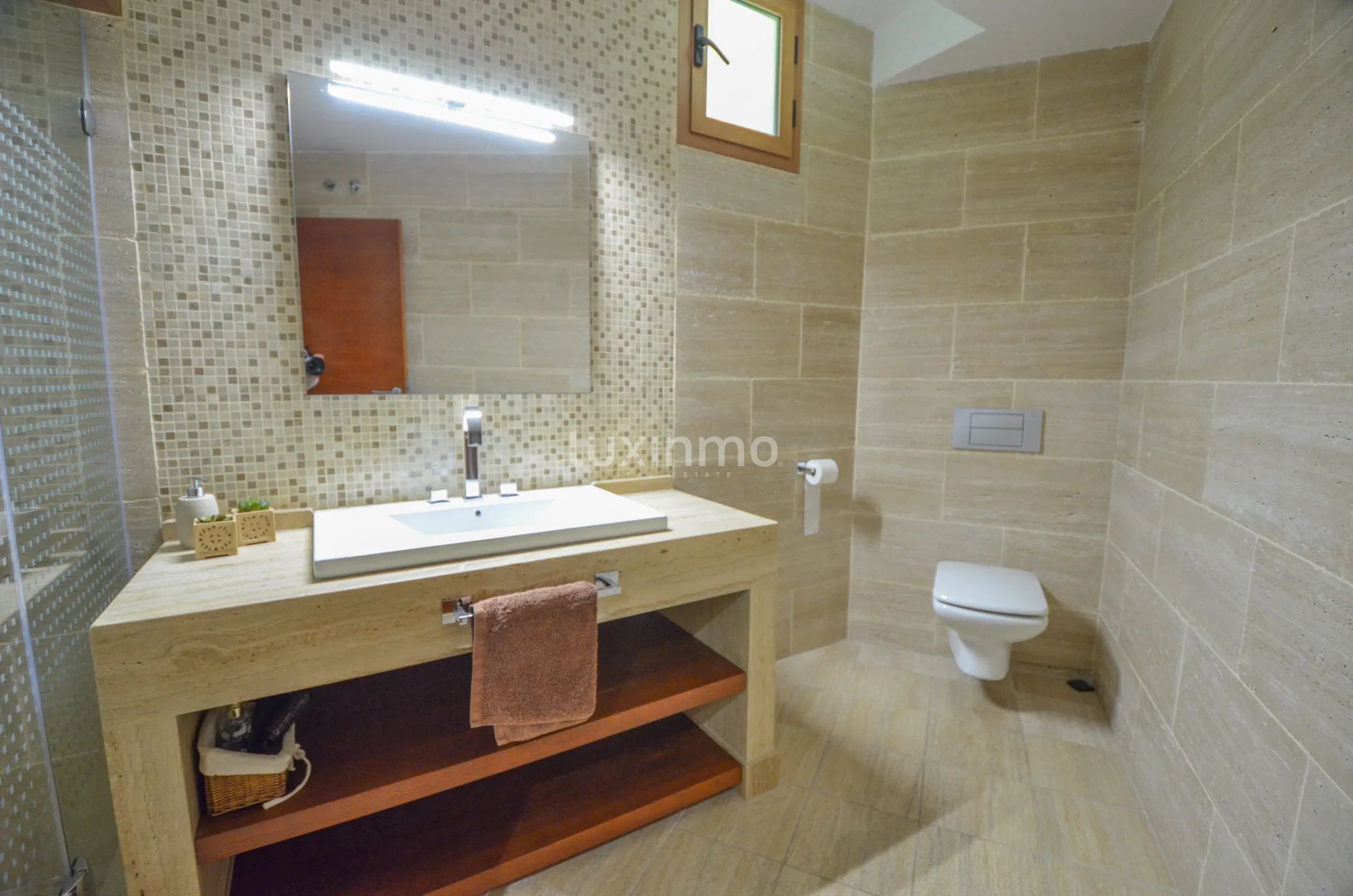 Grande villa orientée au sud dans un endroit privilégié — photo 40