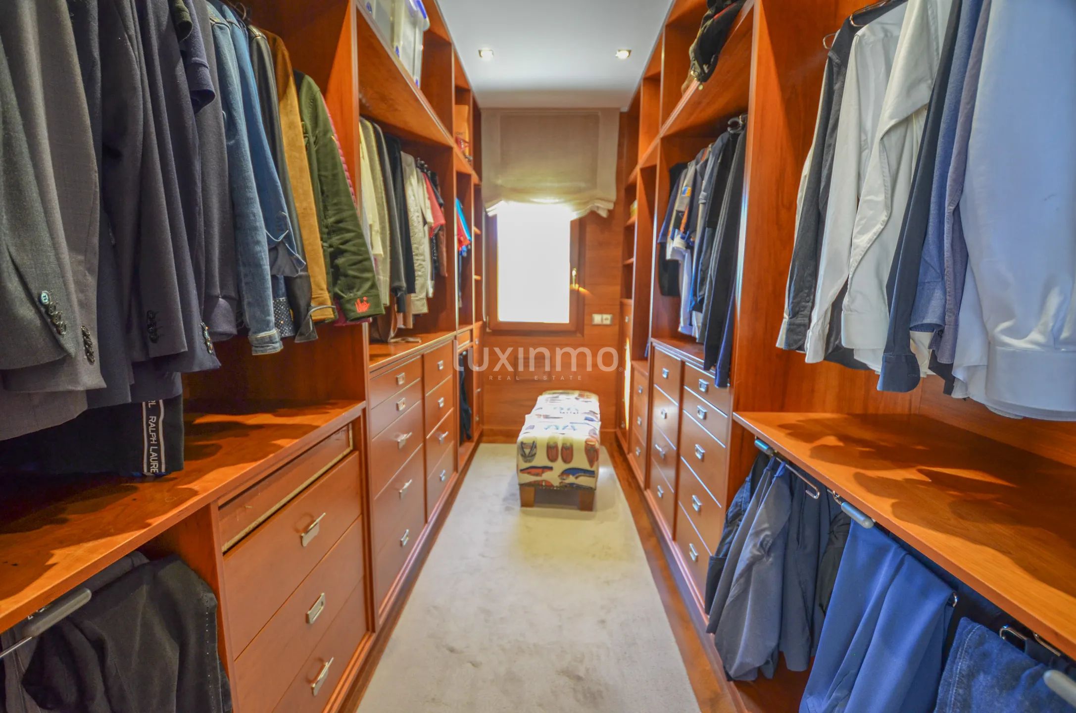 Grande villa orientée au sud dans un endroit privilégié — photo 29