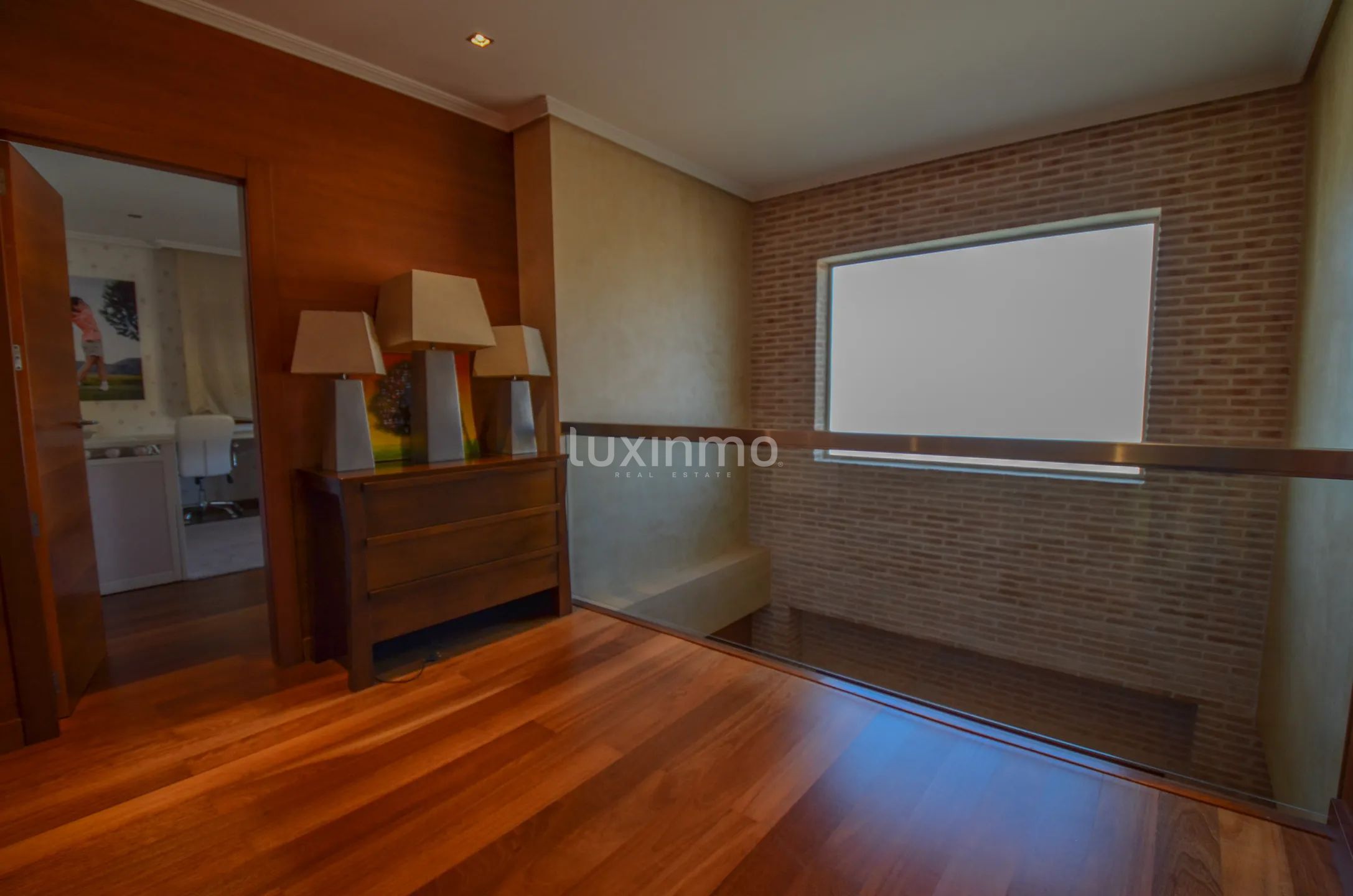 Grande villa orientée au sud dans un endroit privilégié — photo 23