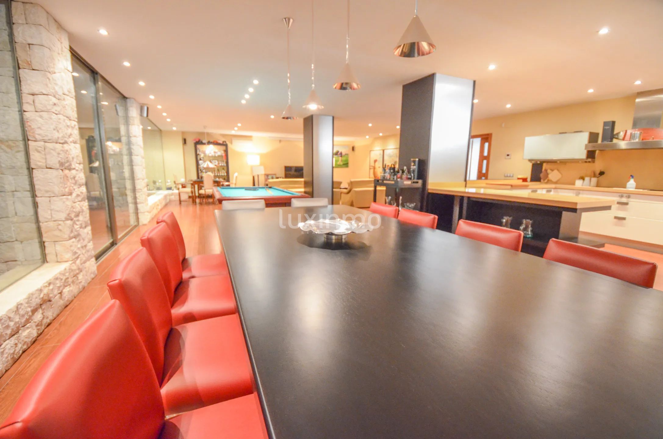 Grande villa orientée au sud dans un endroit privilégié — photo 38