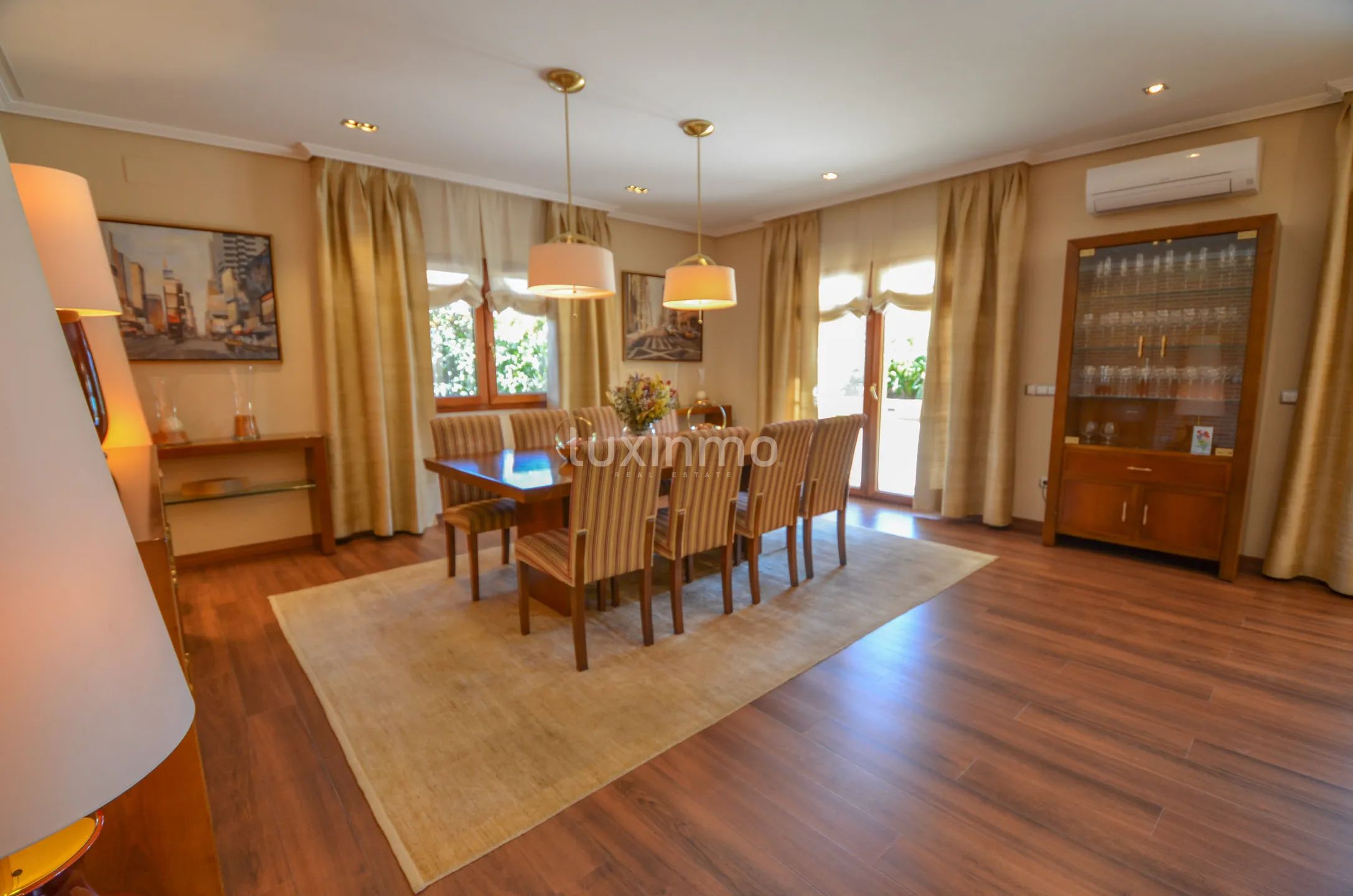 Grande villa orientée au sud dans un endroit privilégié — photo 13