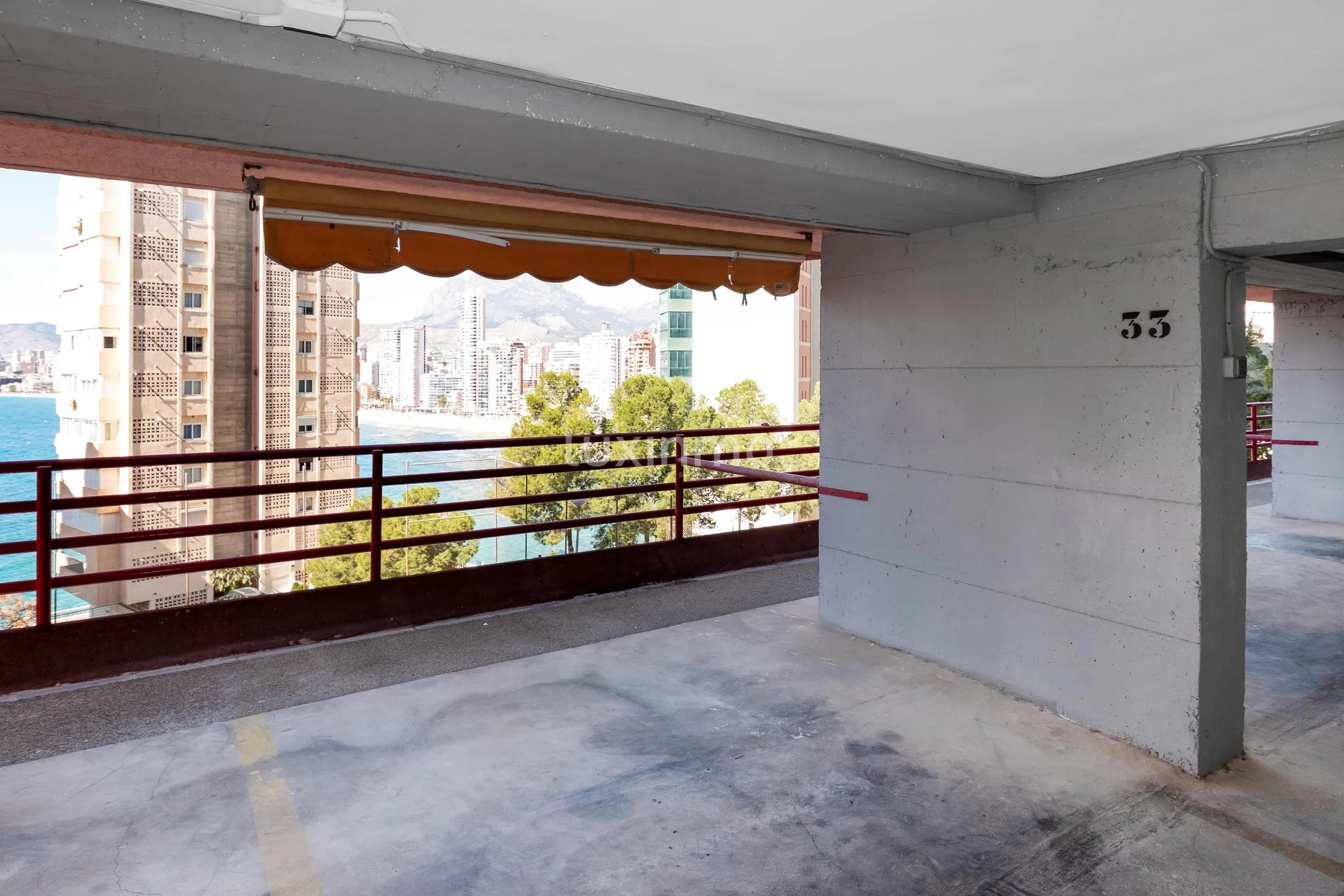 Romslig leilighet med spektakulær utsikt over havet til salgs — photo 18