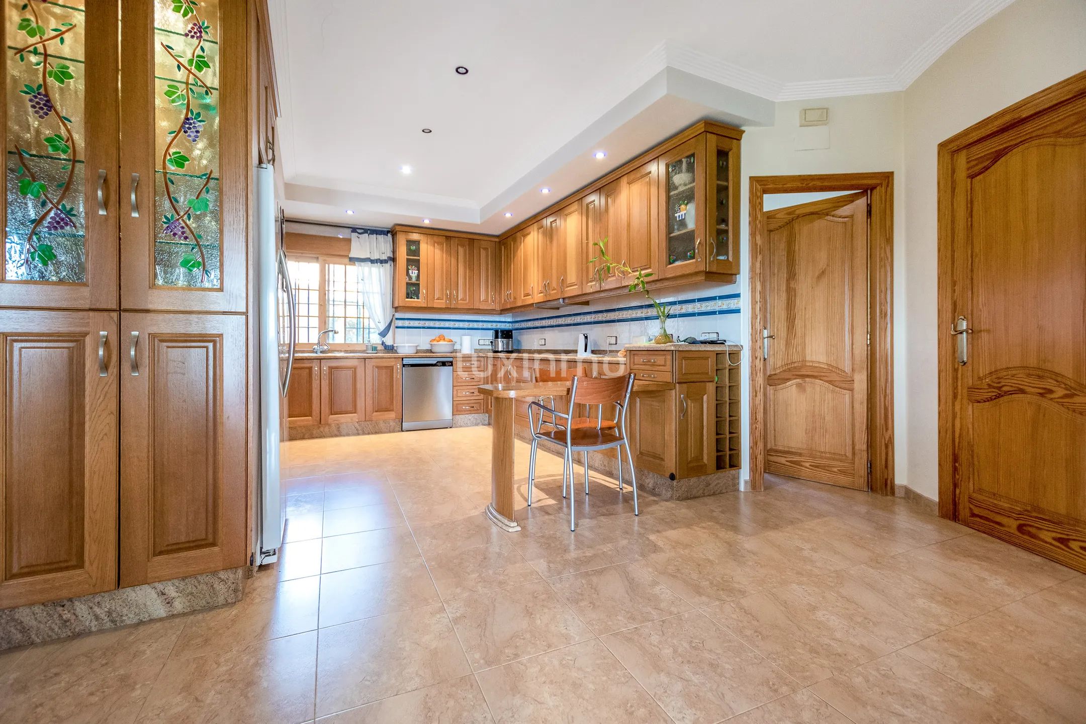 Prachtige villa met zee- en bergzicht te koop in Altea — photo 12