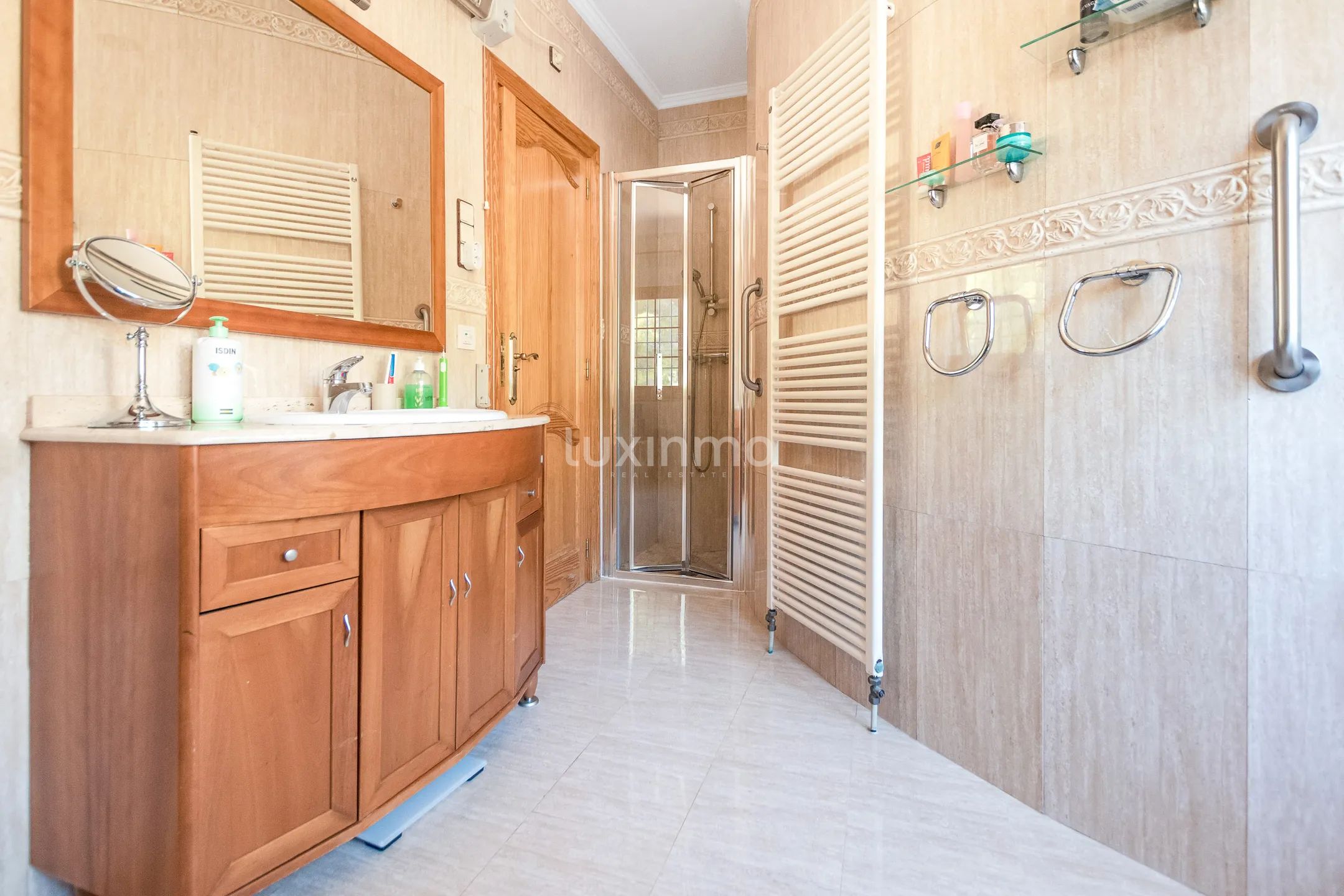 Prachtige villa met zee- en bergzicht te koop in Altea — photo 10