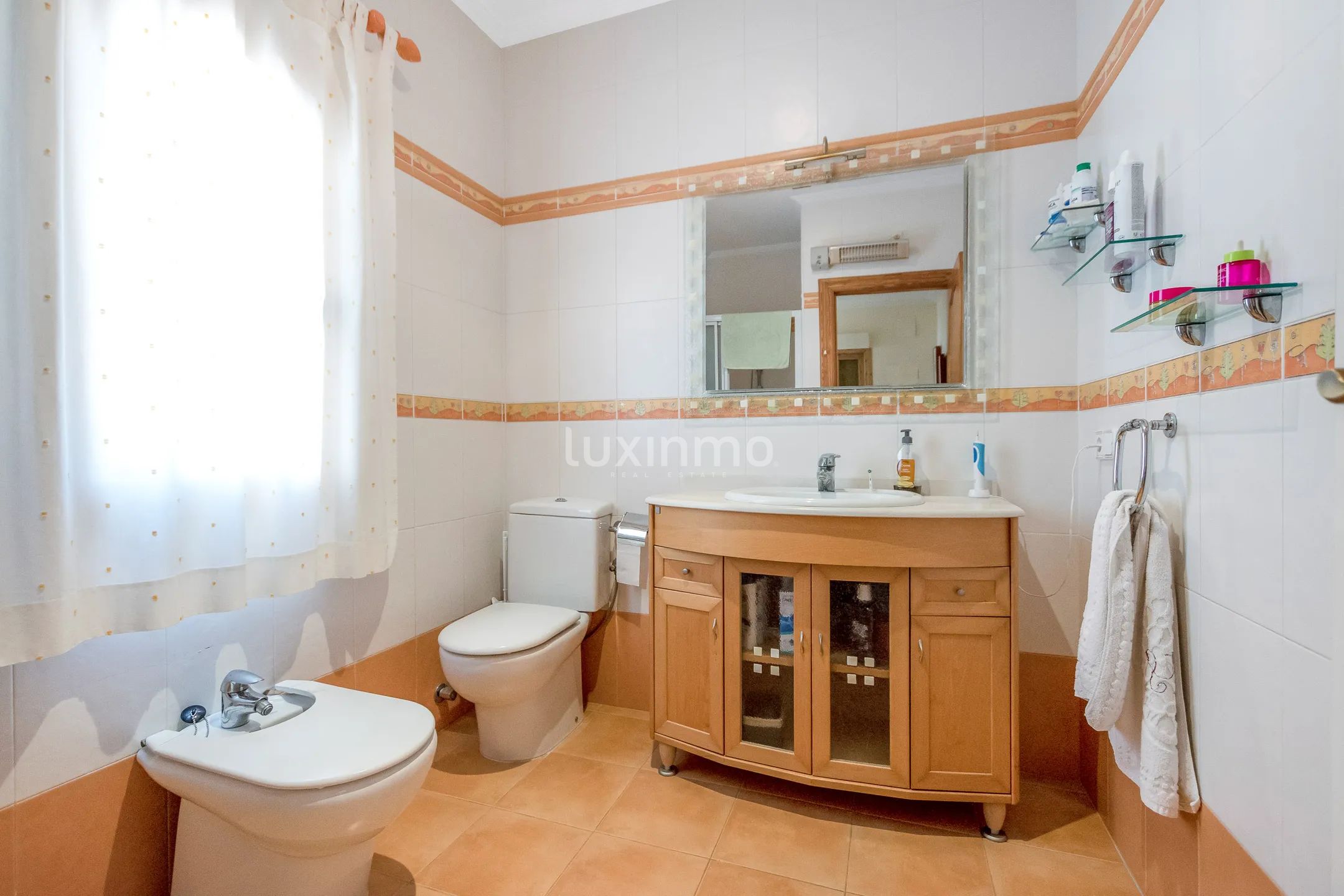 Prachtige villa met zee- en bergzicht te koop in Altea — photo 8