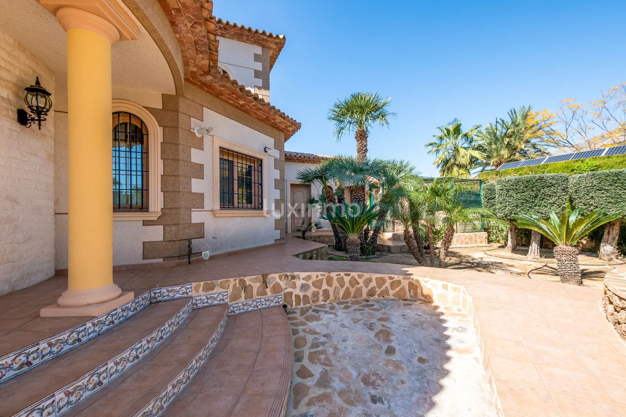 Belle villa avec vue sur la mer et les montagnes à vendre à Altea — photo 21