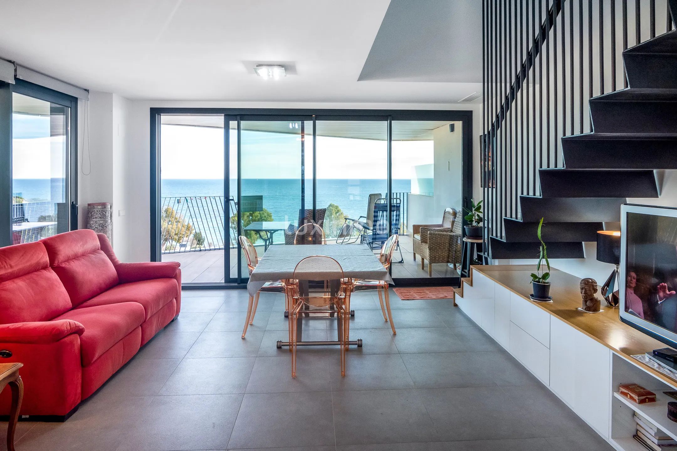 For sale penthouse with magnificent sea views — photo 1