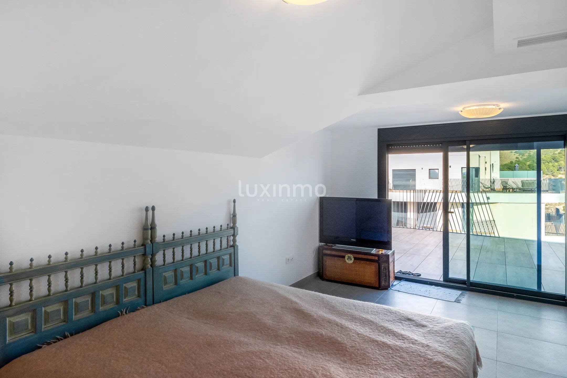 For sale penthouse with magnificent sea views — photo 19