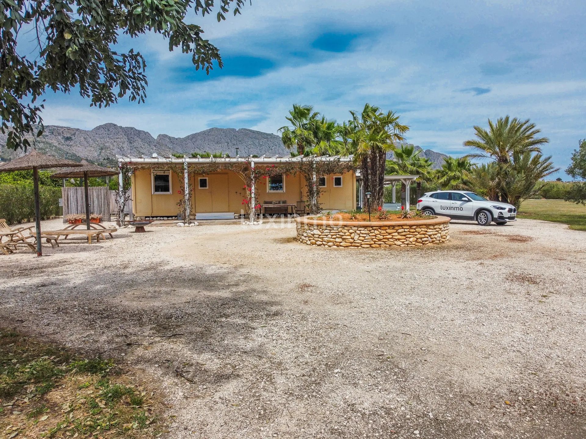 Красивая солнечная финка рядом с песчаными пляжами — photo 54