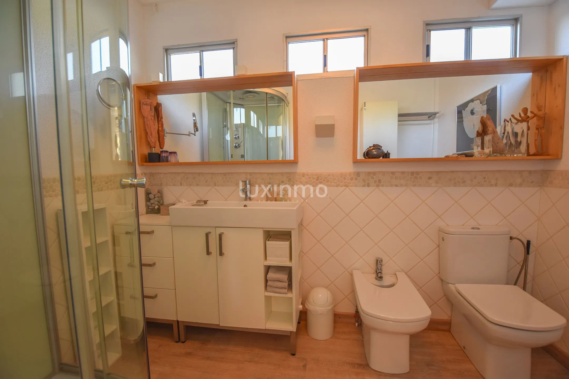 Красивая солнечная финка рядом с песчаными пляжами — photo 61