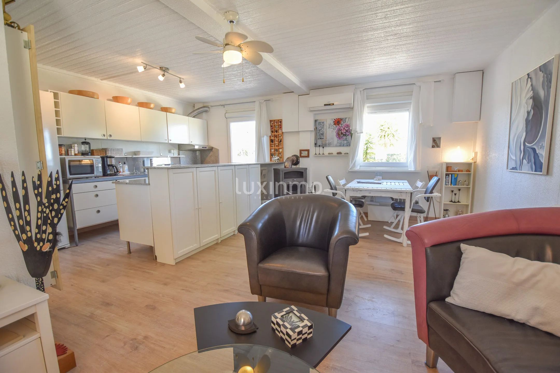 Красивая солнечная финка рядом с песчаными пляжами — photo 59