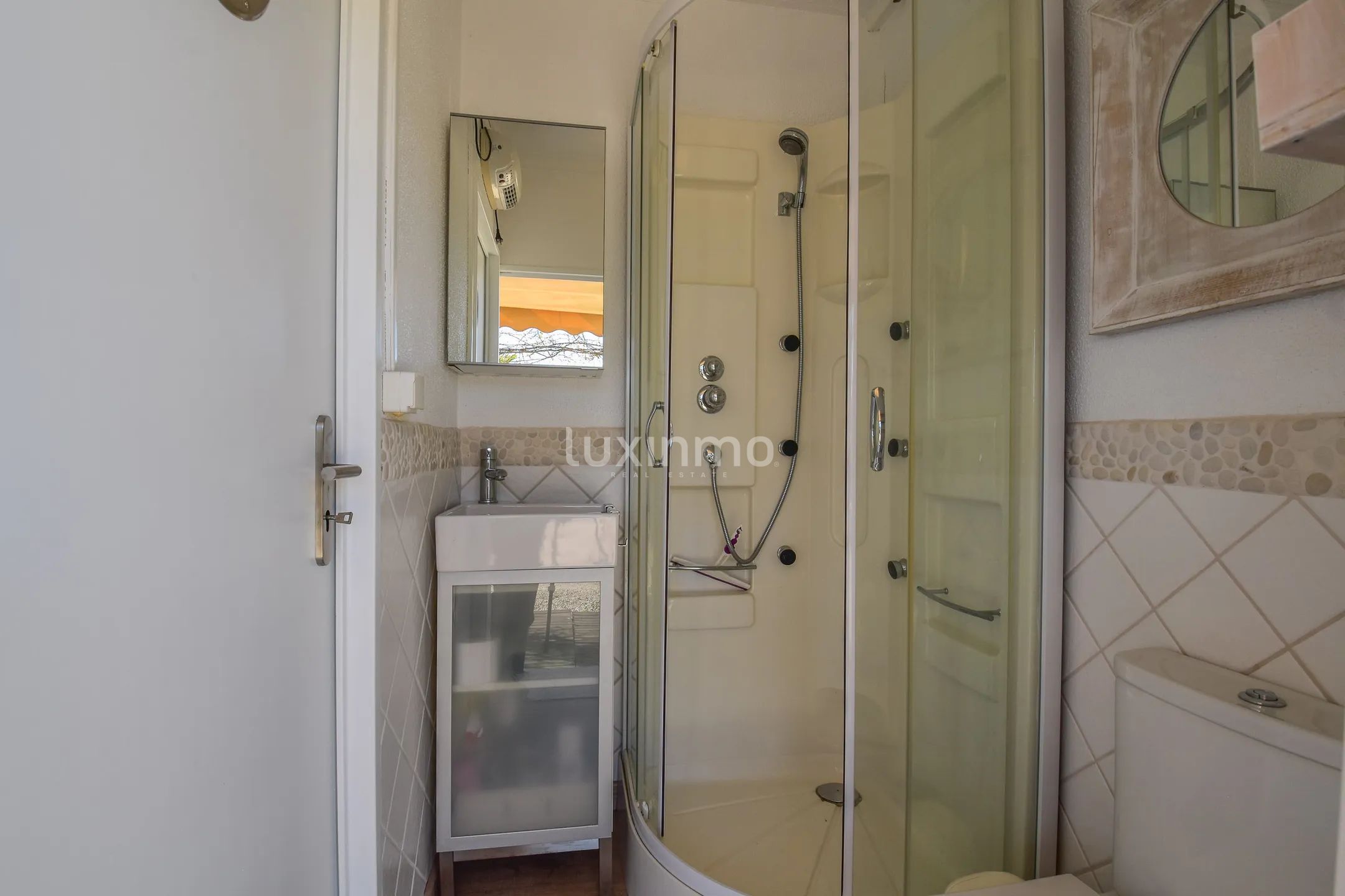 Красивая солнечная финка рядом с песчаными пляжами — photo 64