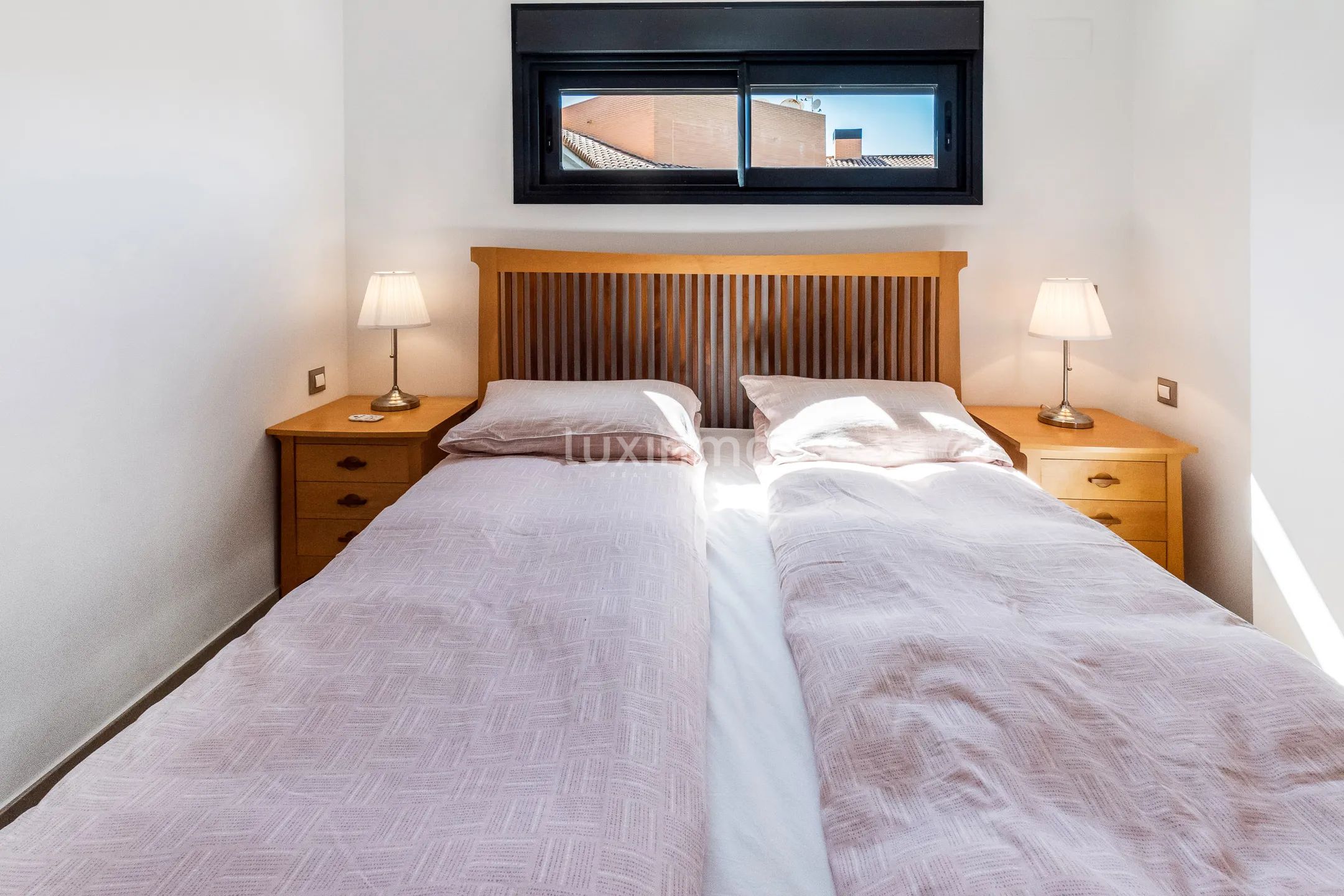 Penthouse with sea views for sale in Albir — photo 9