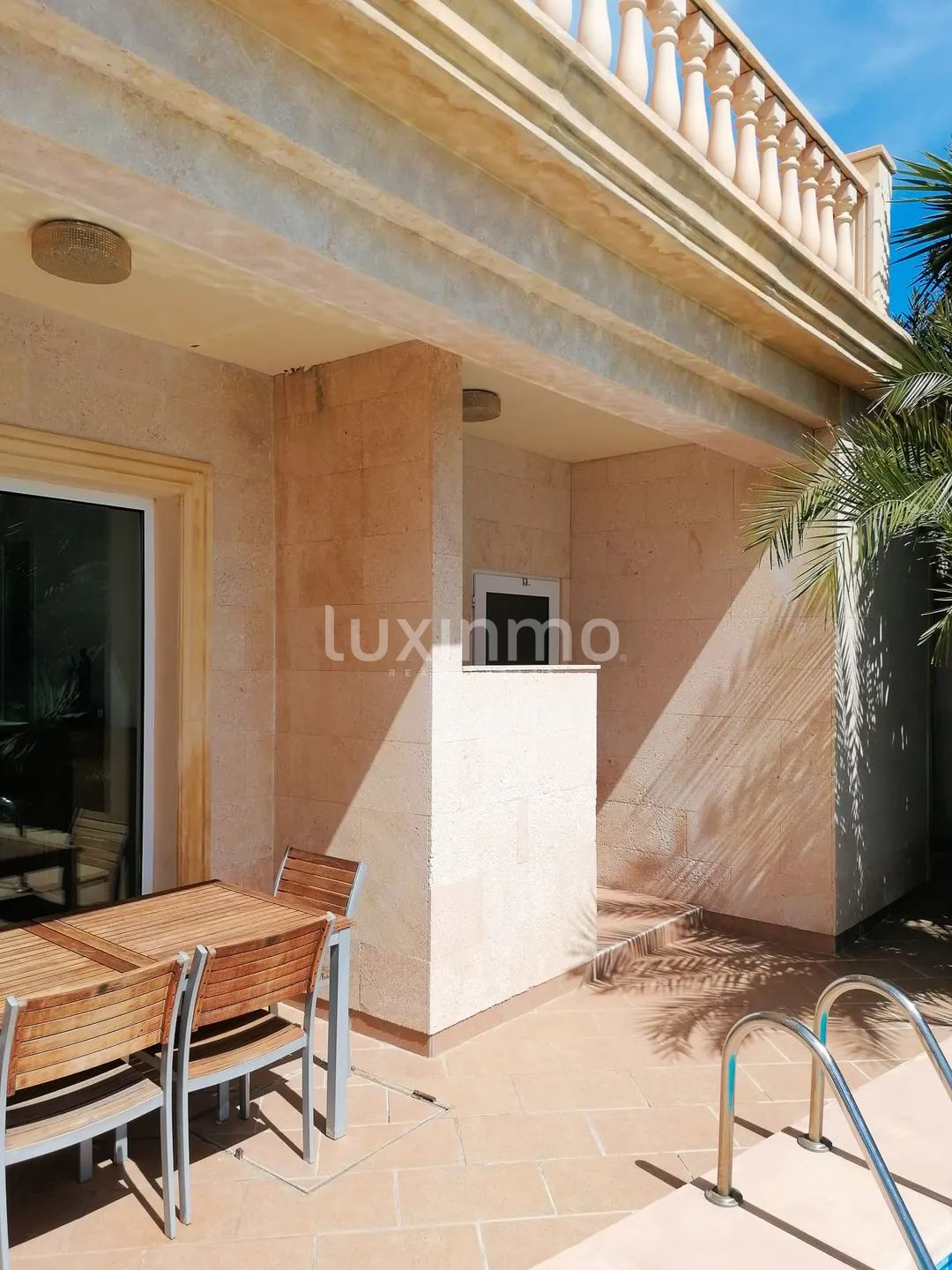 Extraordinaria y clásica villa en Moraira con vistas al mar — photo 18