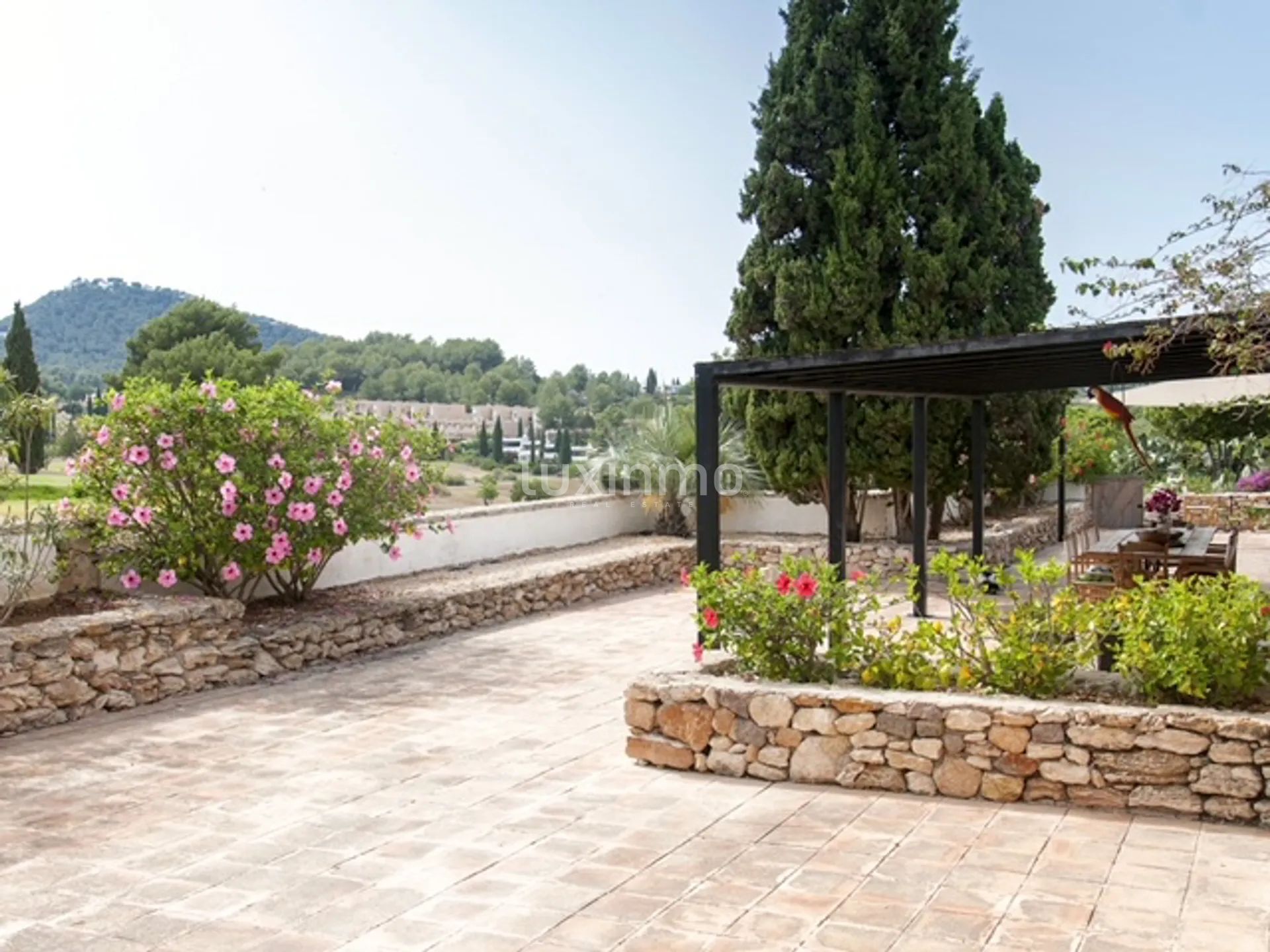 Отдельно стоящая вилла перед полем для гольфа в Рока Ллиса — photo 19