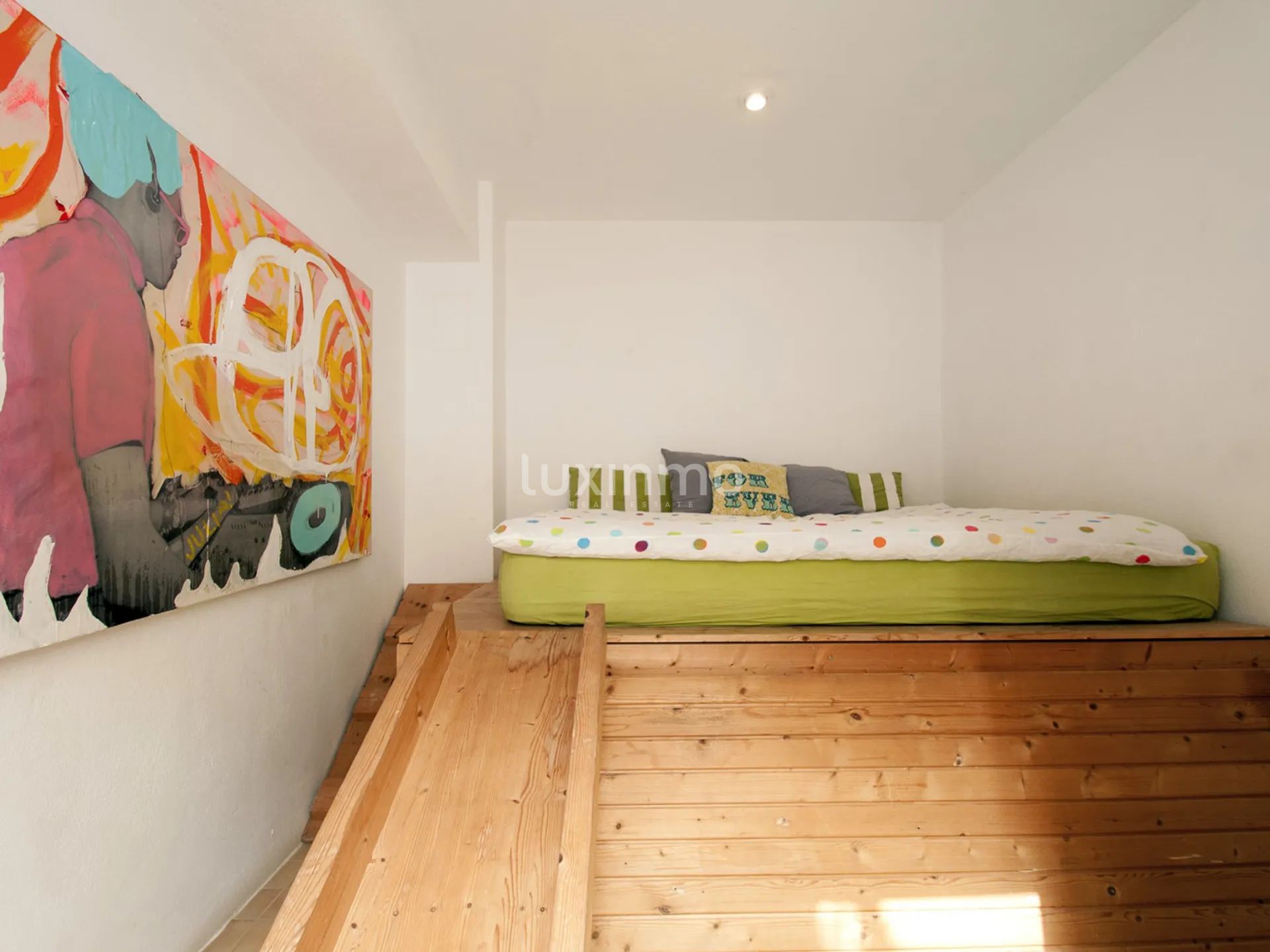 Отдельно стоящая вилла перед полем для гольфа в Рока Ллиса — photo 16