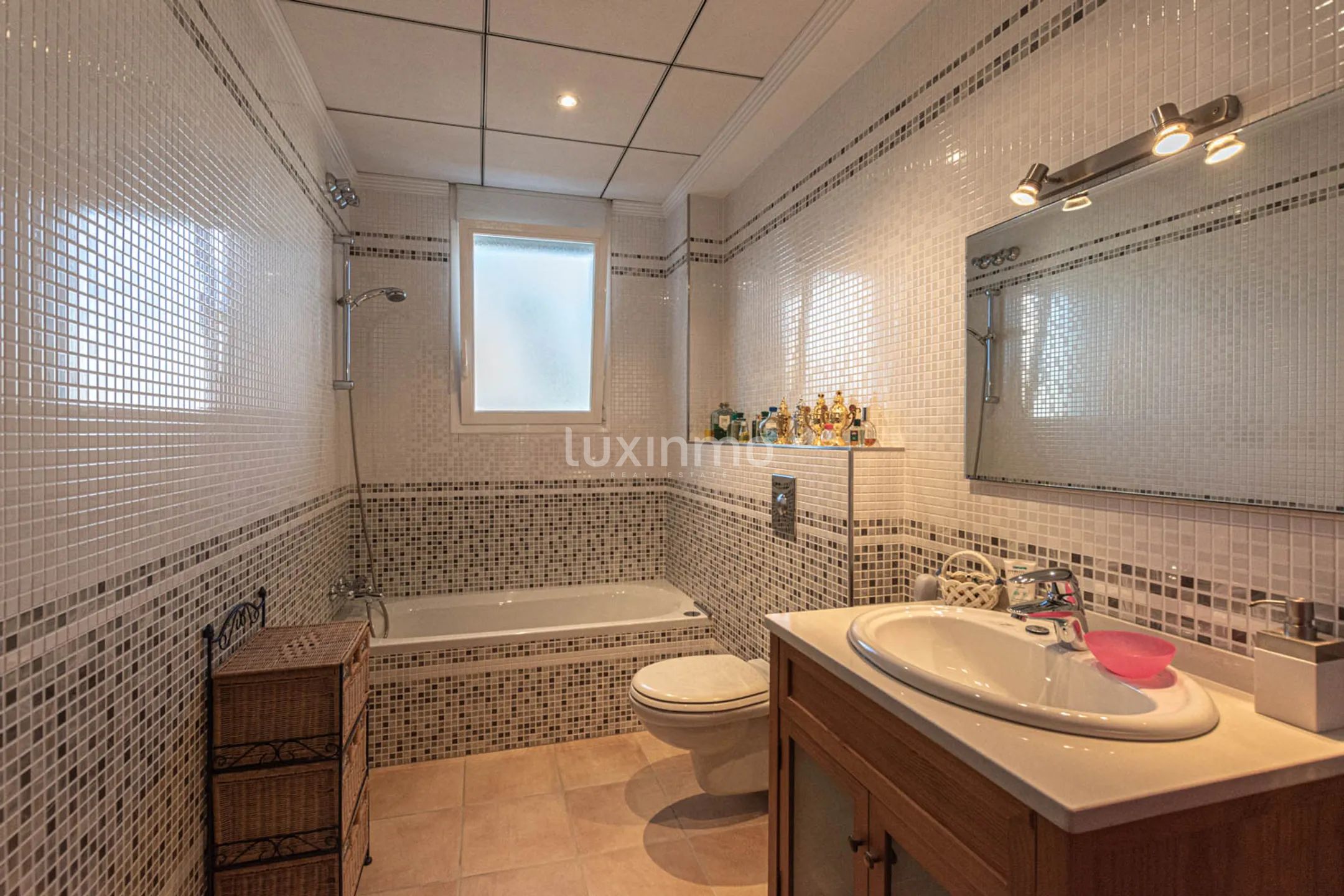 Отдельно стоящий дом с частным бассейном и видом на горы в Кальпе — photo 24