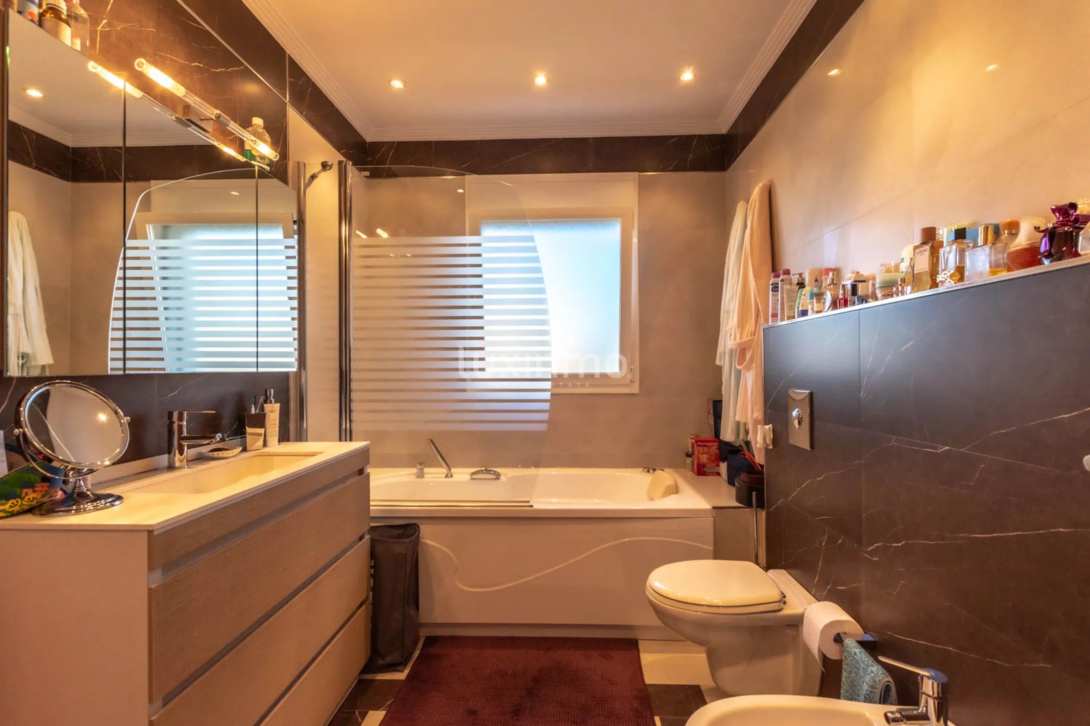 Отдельно стоящий дом с частным бассейном и видом на горы в Кальпе — photo 33