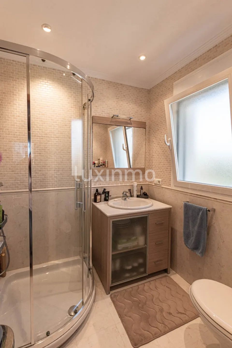 Отдельно стоящий дом с частным бассейном и видом на горы в Кальпе — photo 28