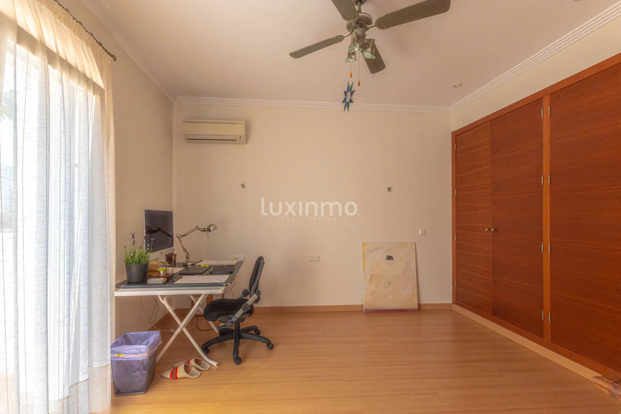 Отдельно стоящий дом с частным бассейном и видом на горы в Кальпе — photo 39