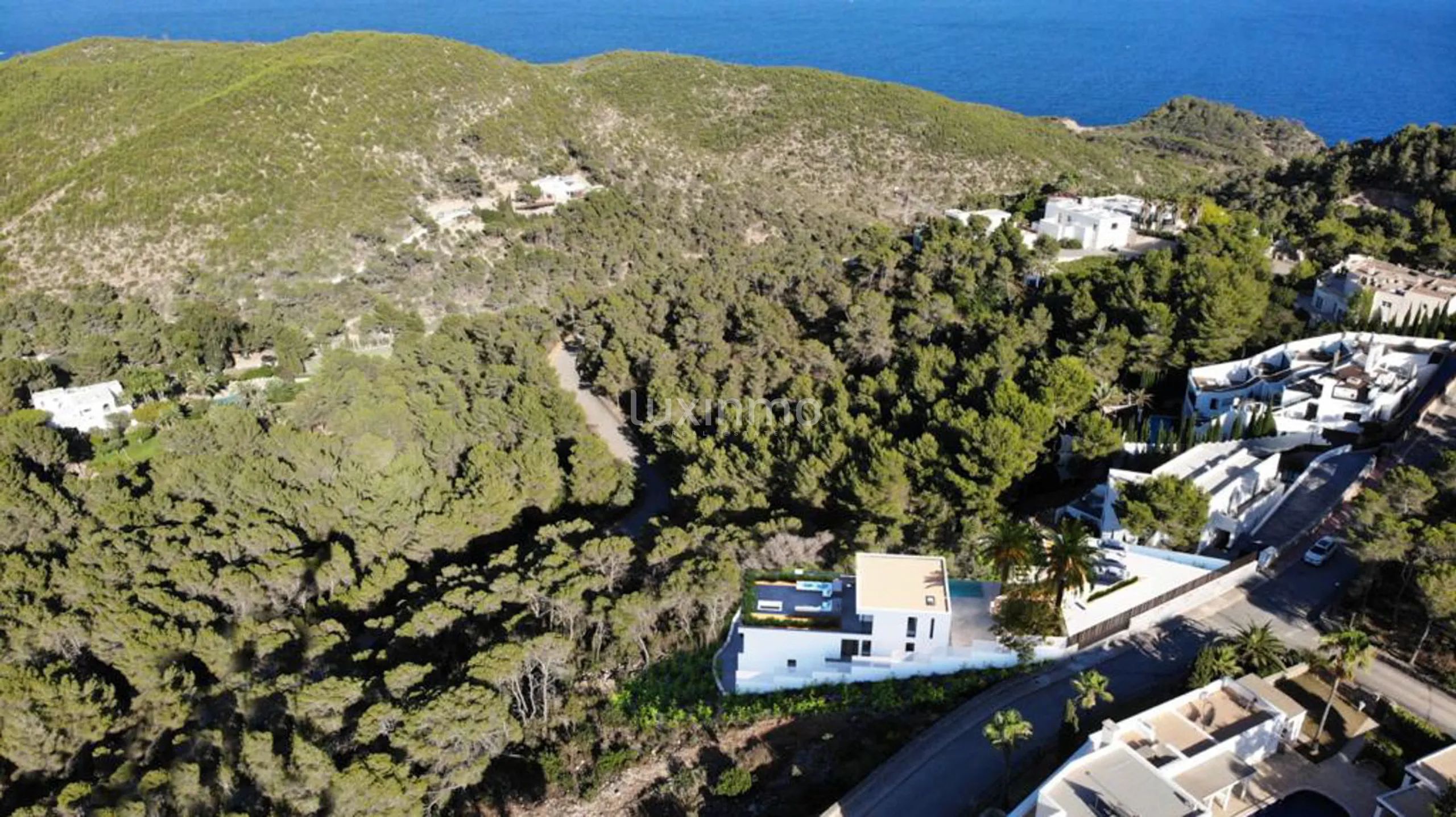 Luxury villa under construction with sea views in Roca Llisa — photo 14