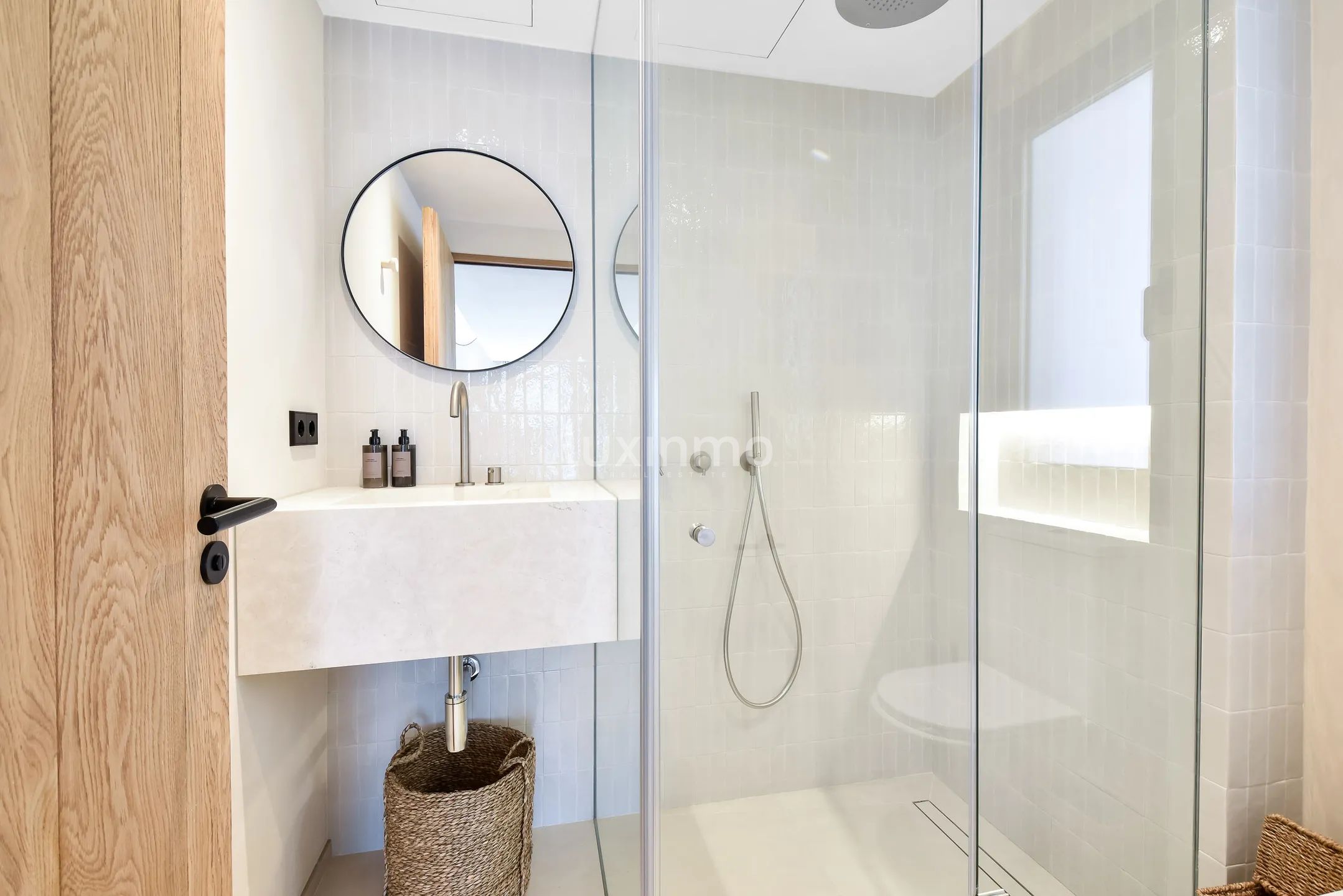 Vollständig renovierte und möblierte Wohnung in Cap Martinet mit Meerblick — photo 24