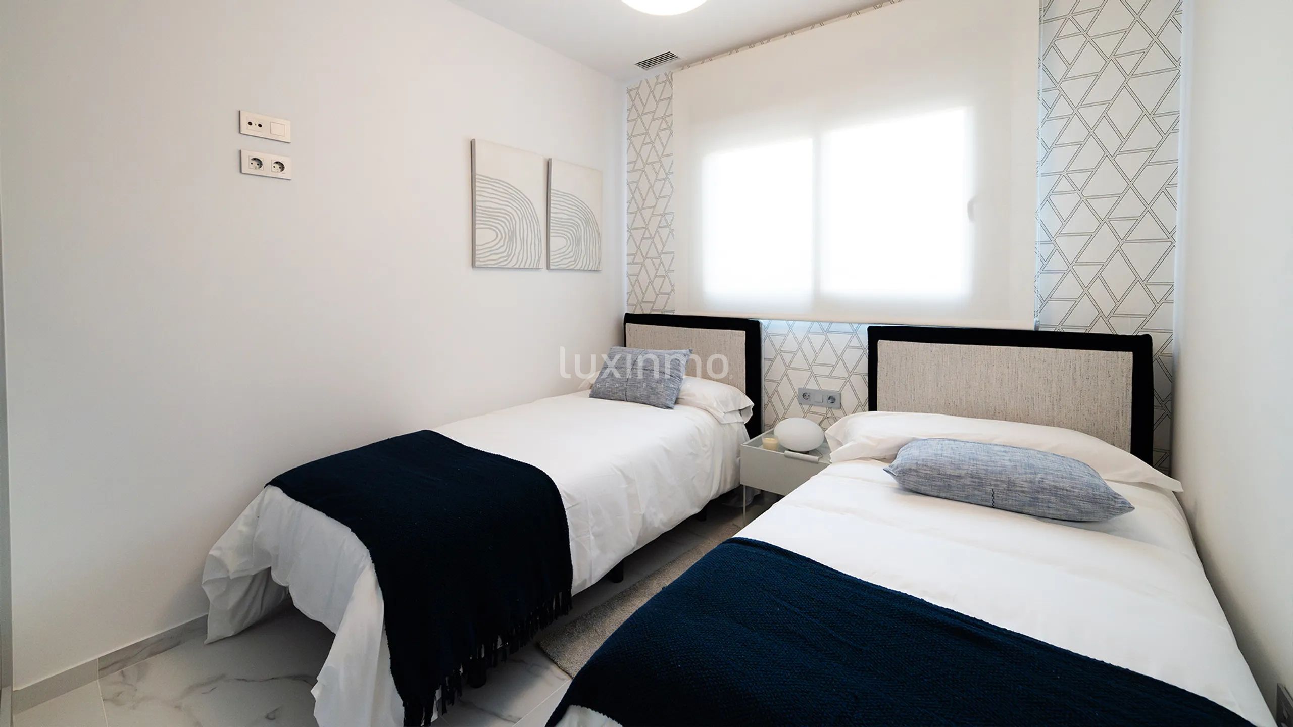 Atemberaubendes modernes Penthouse mit atemberaubender Aussicht in Playa de Poniente, Benidorm — photo 14