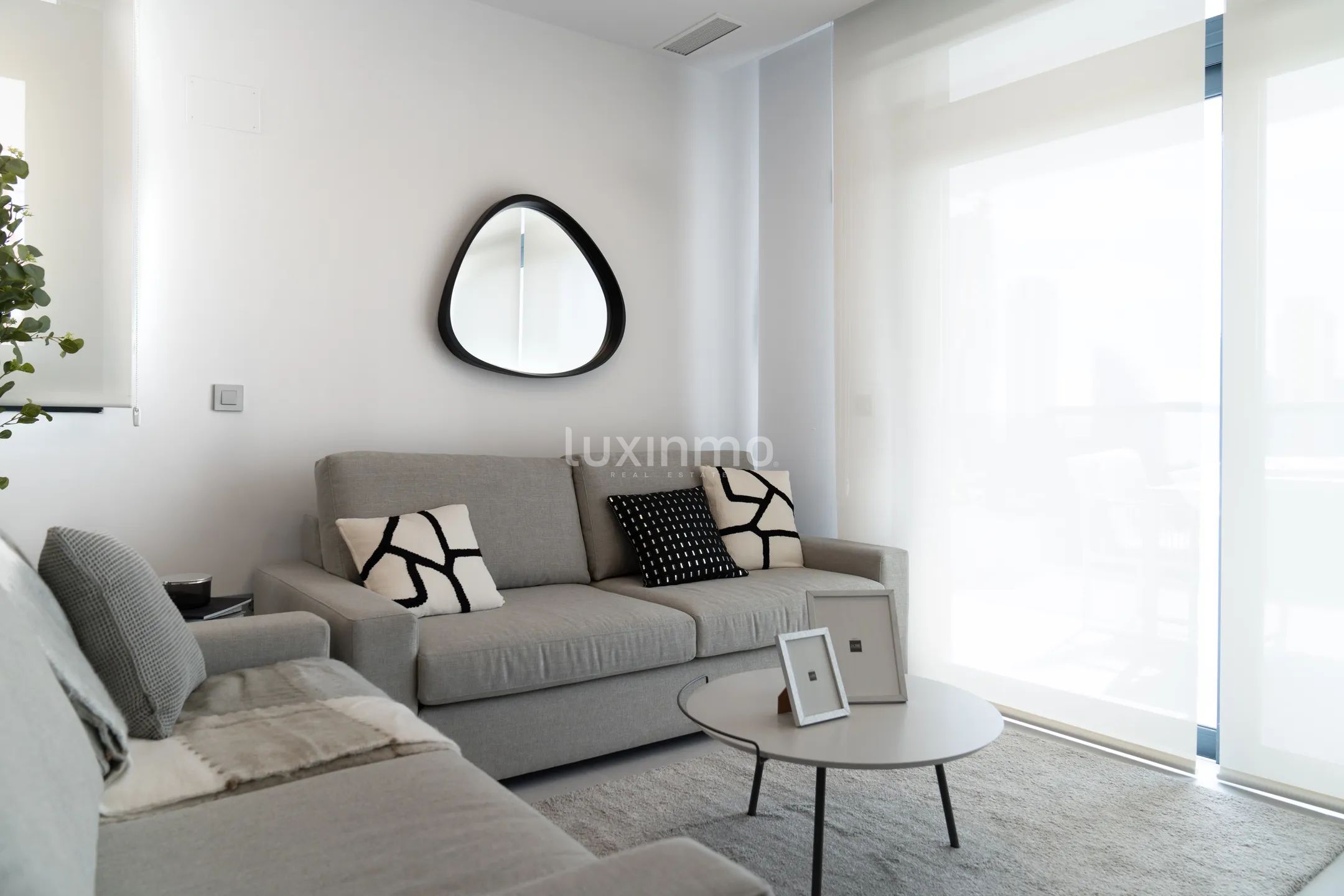 Stunning Modern Penthouse with Breathtaking Views in Playa de Poniente, Benidorm — photo 7