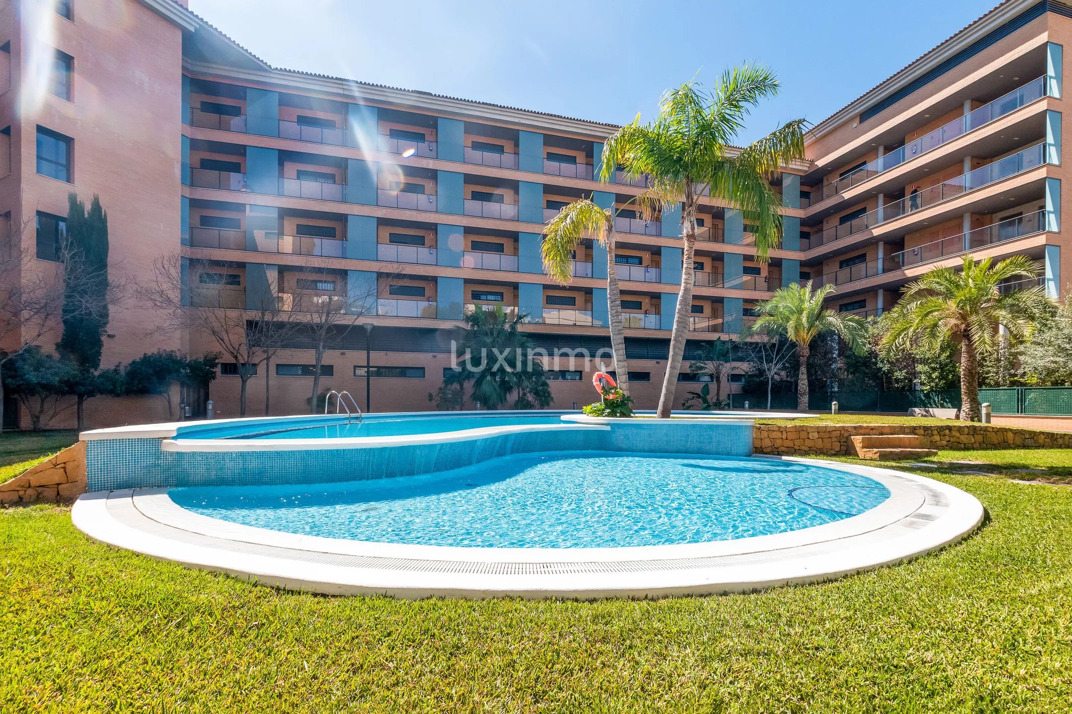 Schönes Duplex-Penthouse im Zentrum von Albir zu verkaufen — photo 13