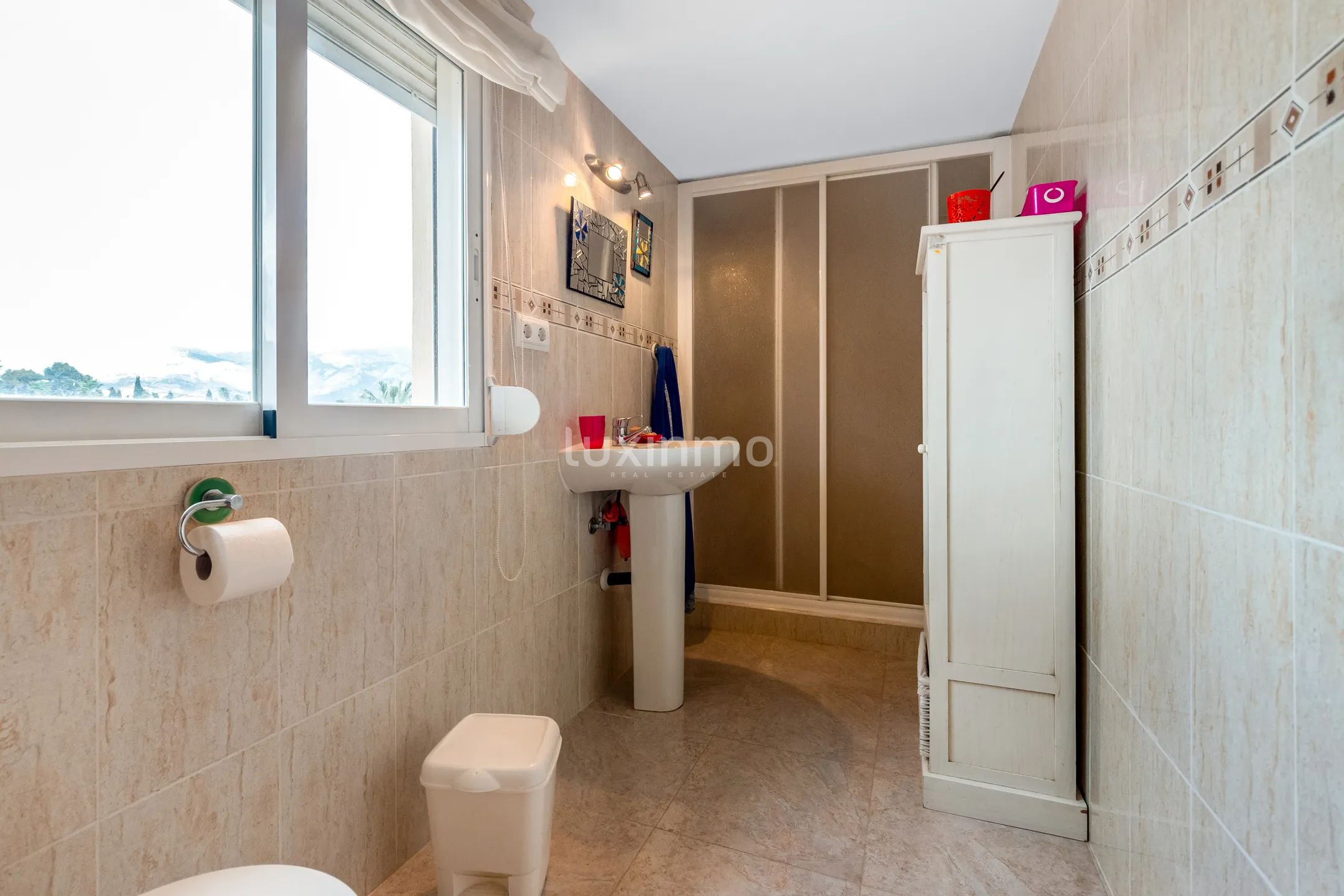 Imponerande villa med havsutsikt i Alfaz del Pí — photo 22