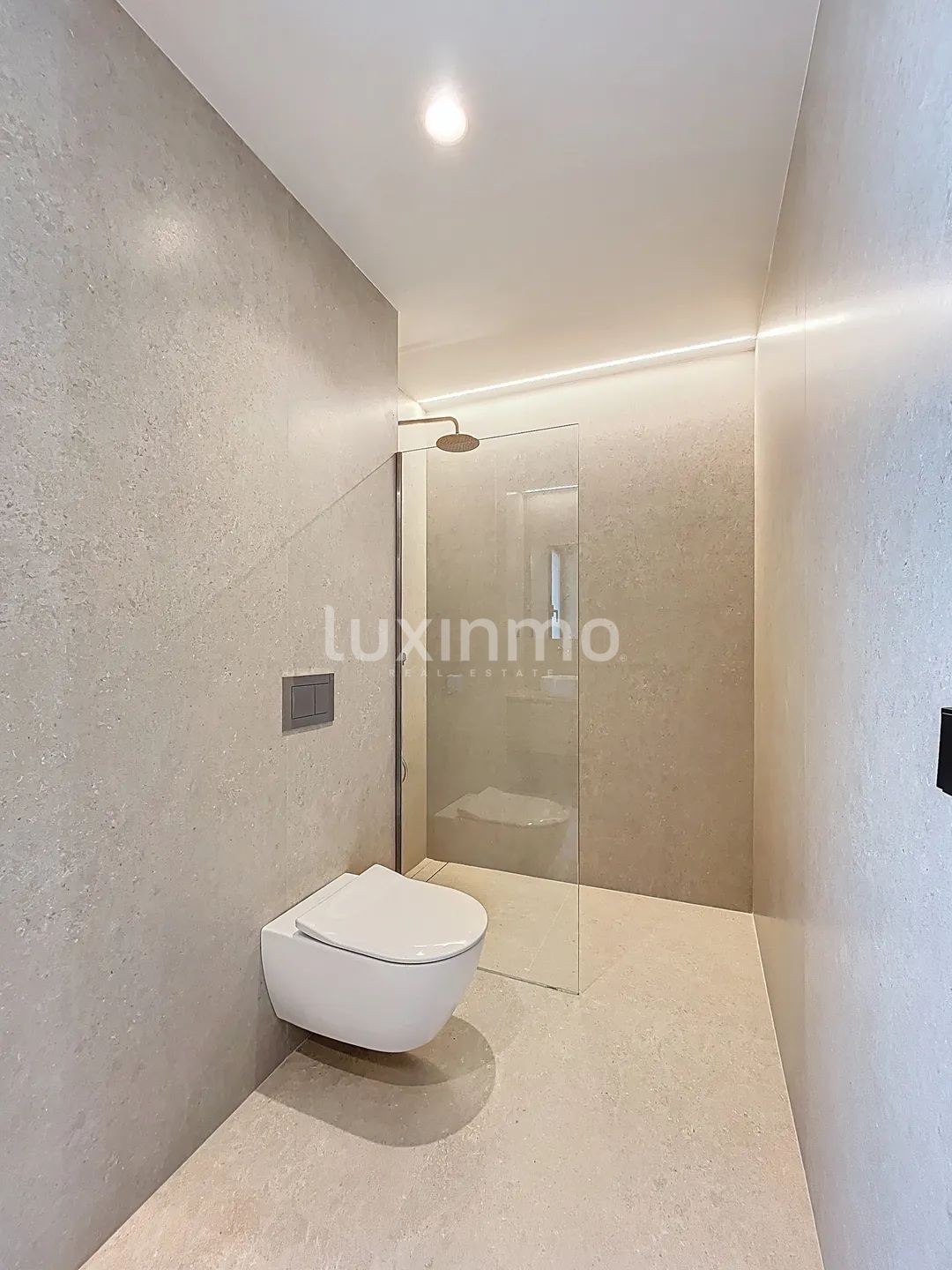 Preciosa villa con piscina en venta en Albir — photo 21