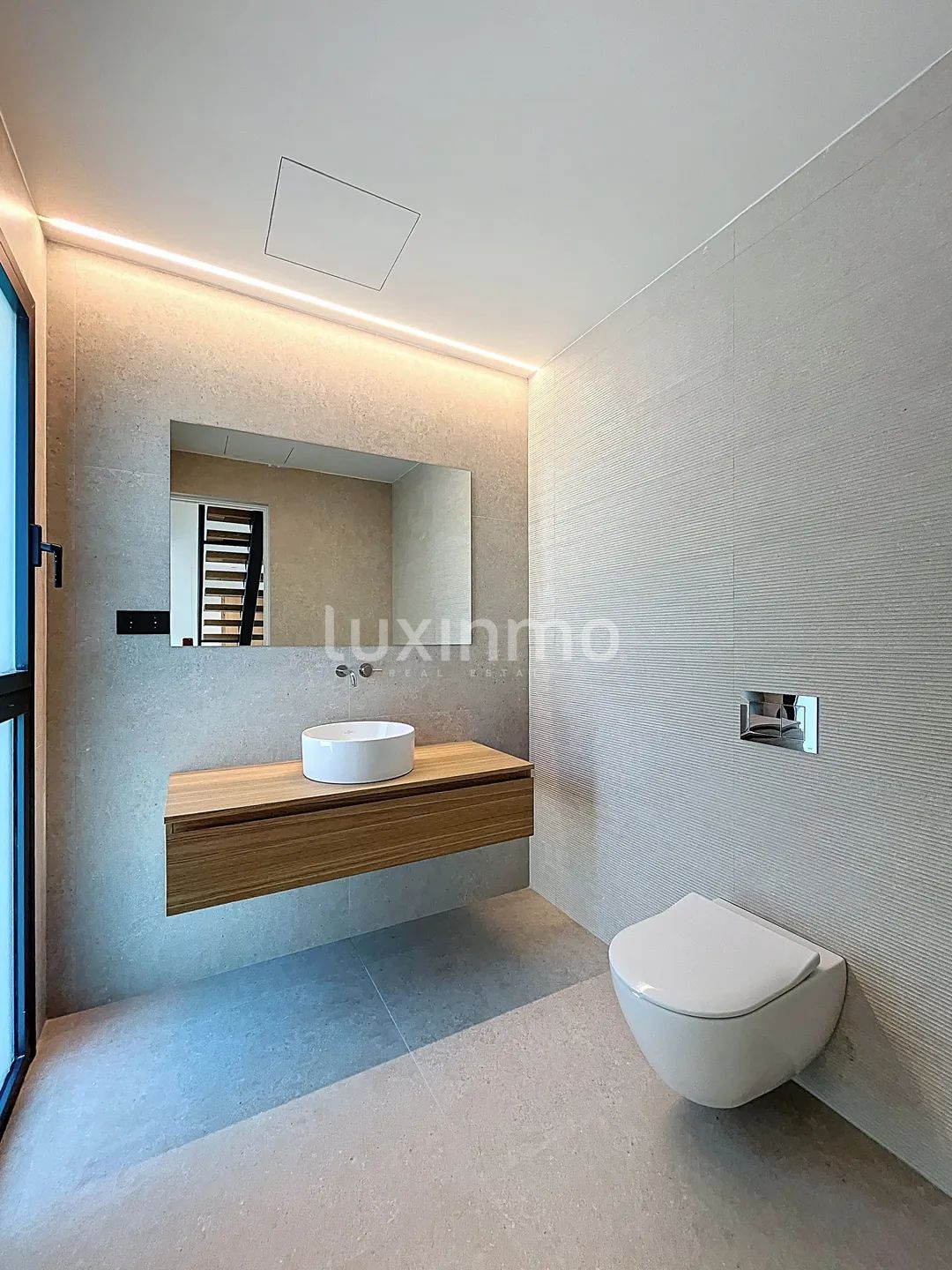 Preciosa villa con piscina en venta en Albir — photo 19