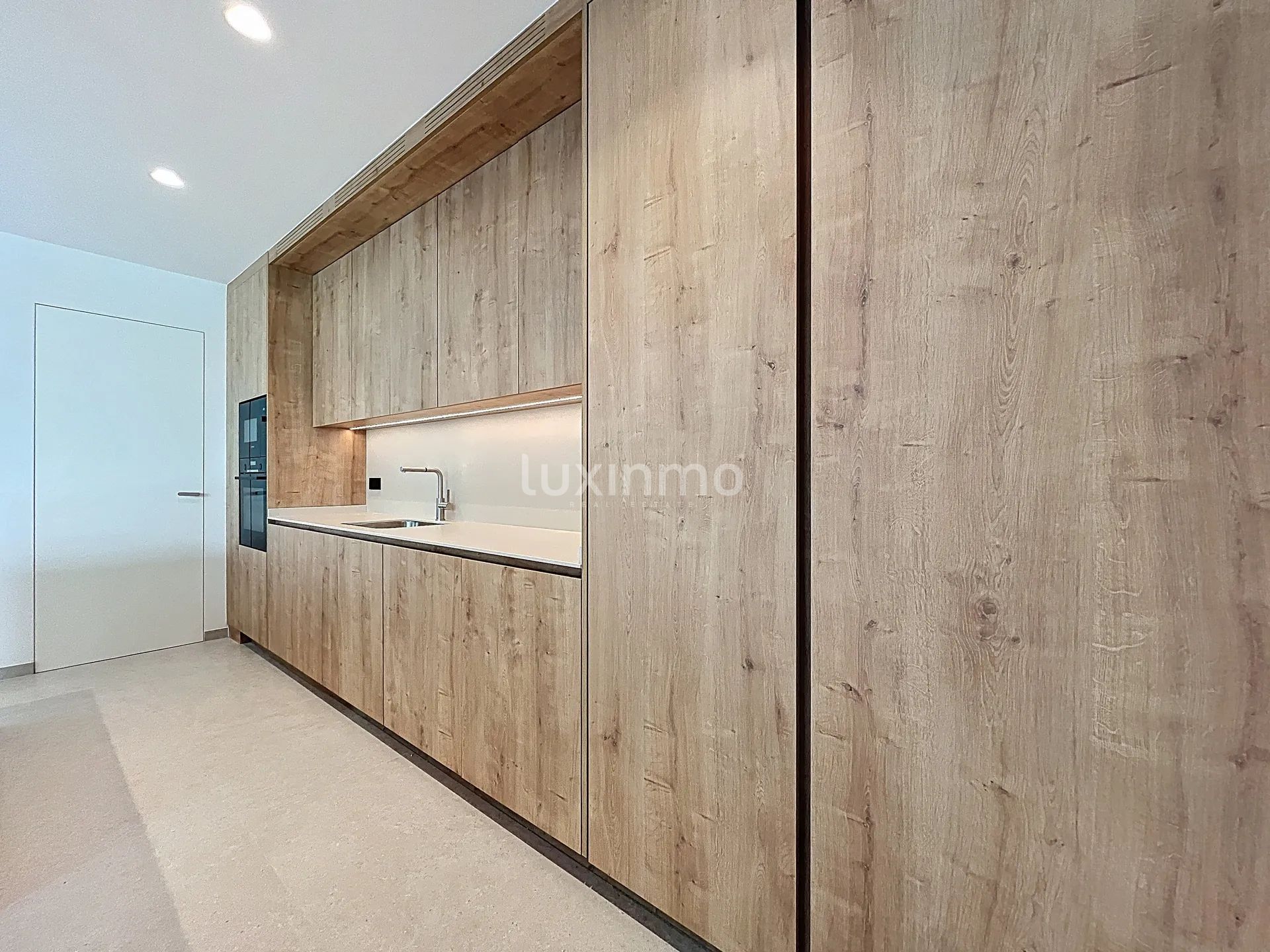 Beautiful villa with pool for sale in Albir — photo 6
