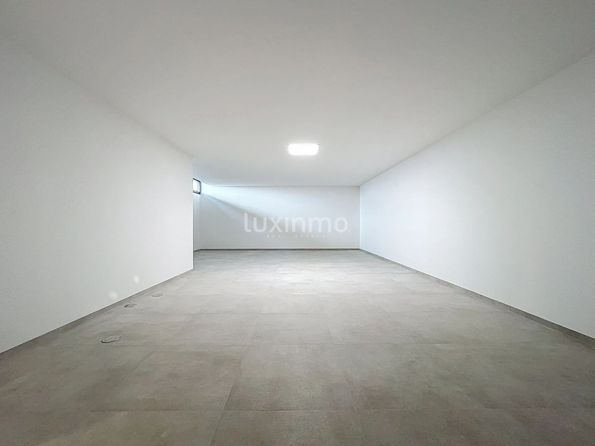 Preciosa villa con piscina en venta en Albir — photo 26