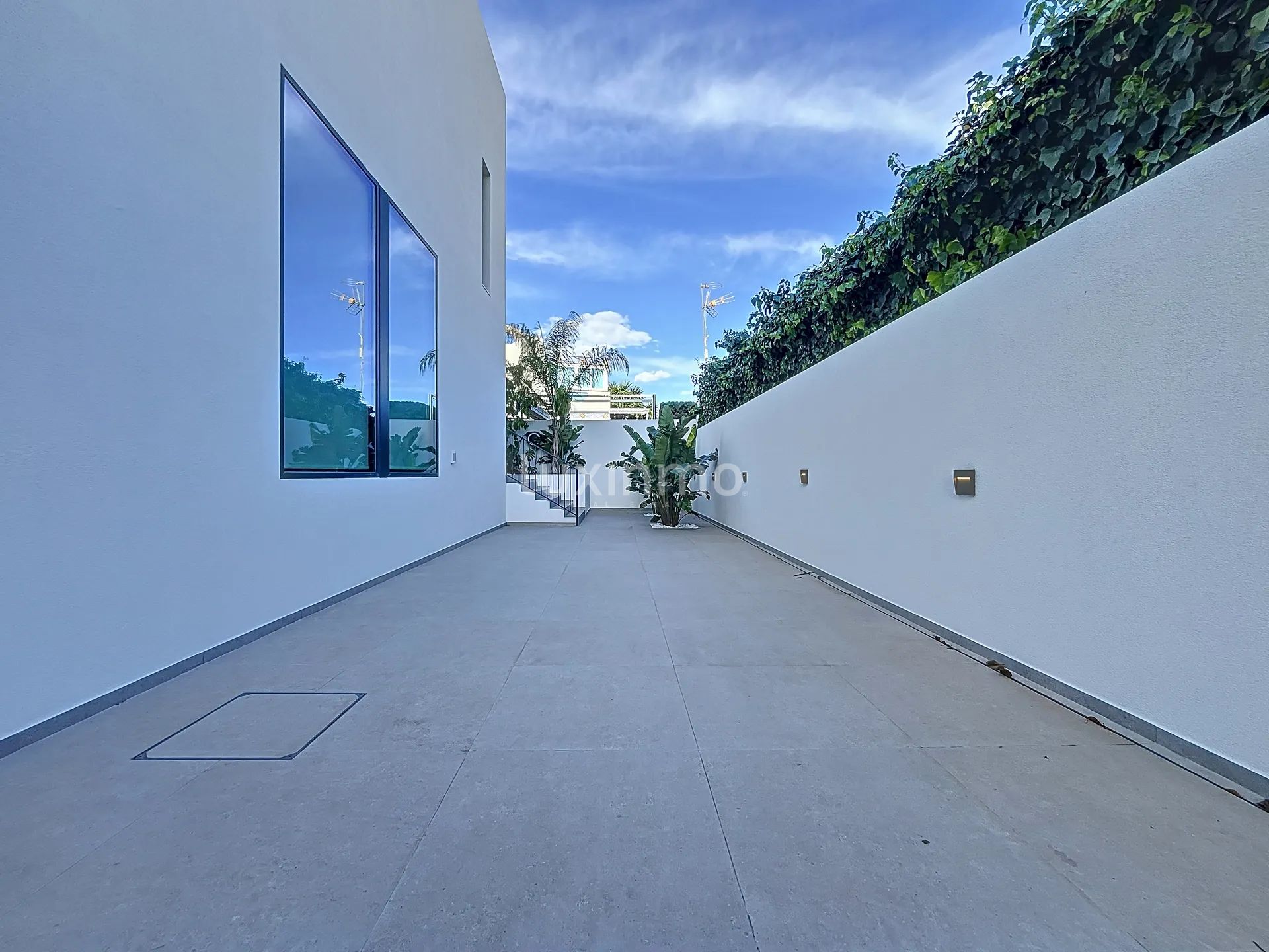 Preciosa villa con piscina en venta en Albir — photo 28