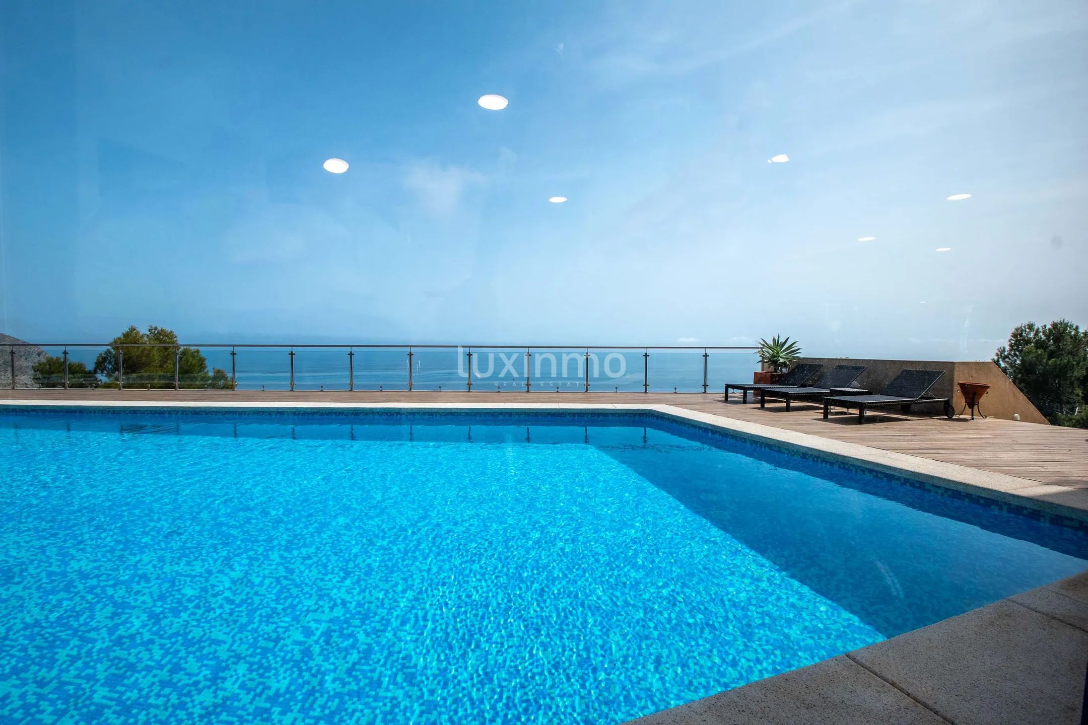 Luxus-Wohnung mit atemberaubendem Meer- und Bergblick in Altea Hills — photo 36