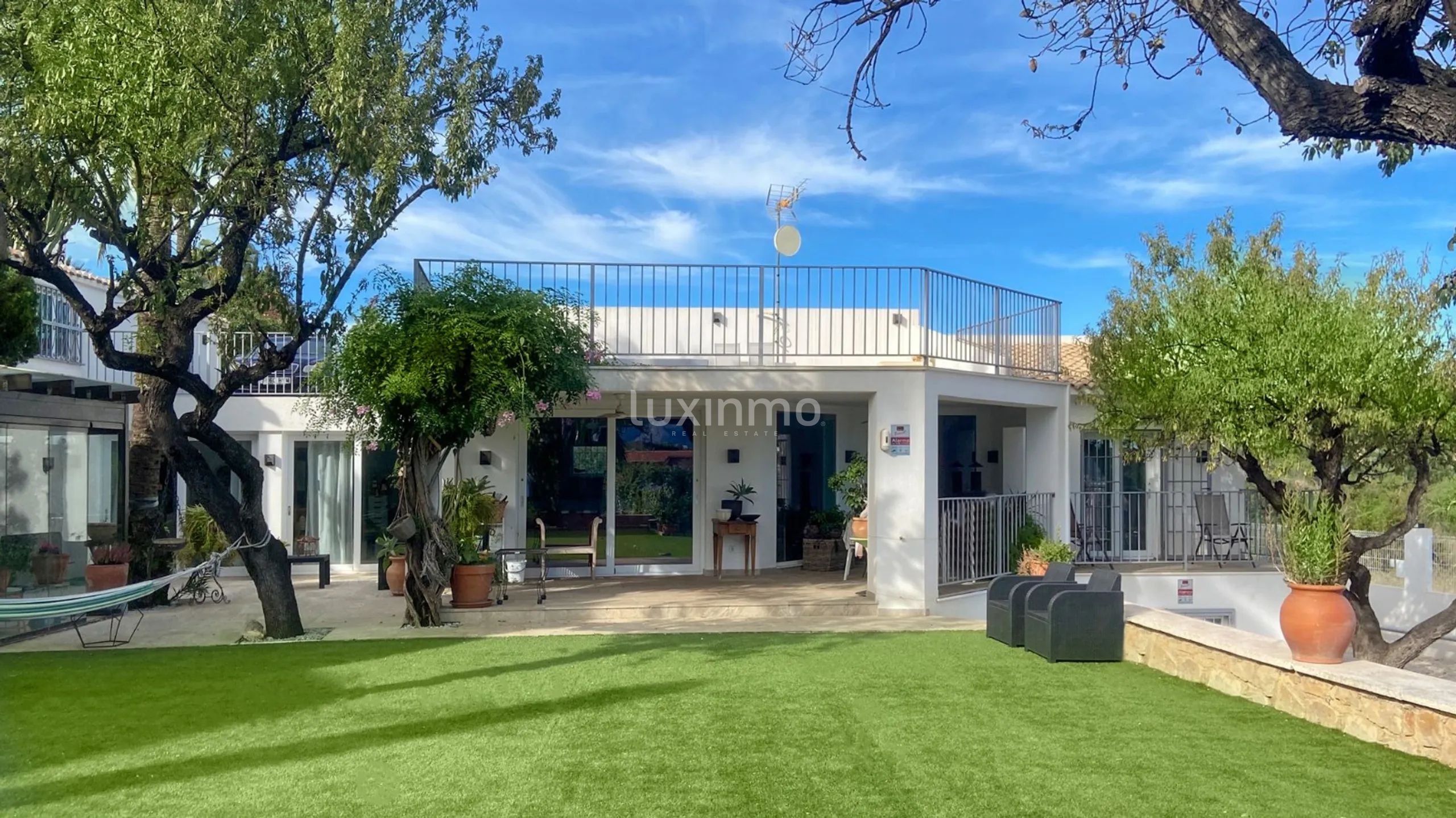 Luxus-Finca zur Miete in Alfas del PI — photo 22