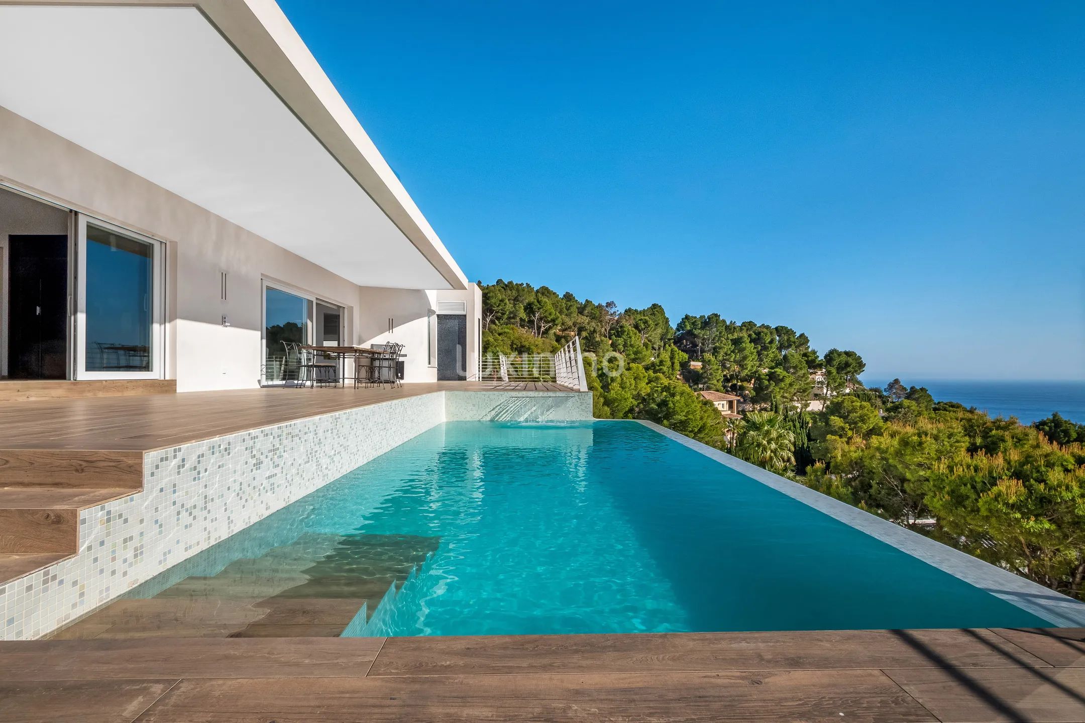 Beautiful villa with swimming pool and sea views in Altea — photo 2