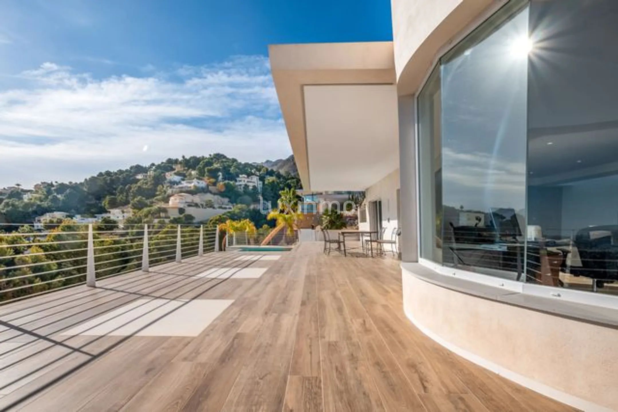 Beautiful villa with swimming pool and sea views in Altea — photo 36