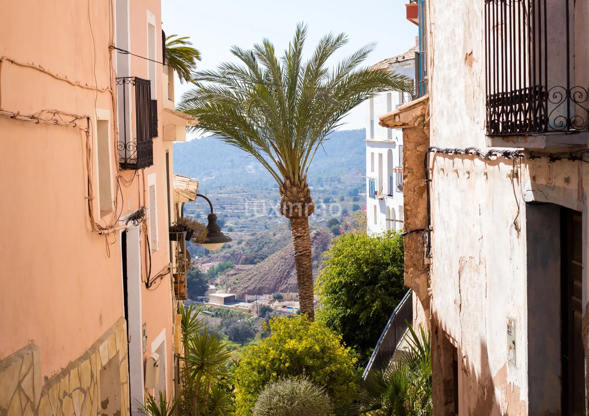 Very modern and minimalistic design villa for sale in Sierra Cortina — photo 14