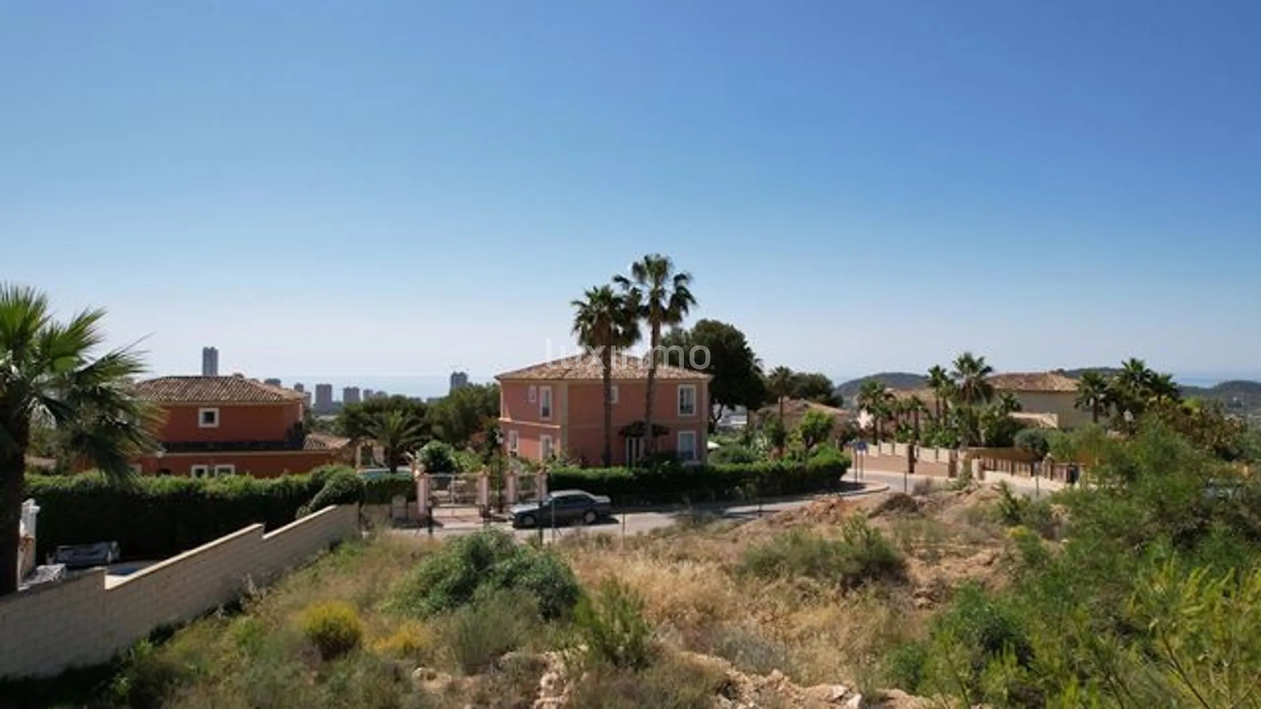 Very modern and minimalistic design villa for sale in Sierra Cortina — photo 16