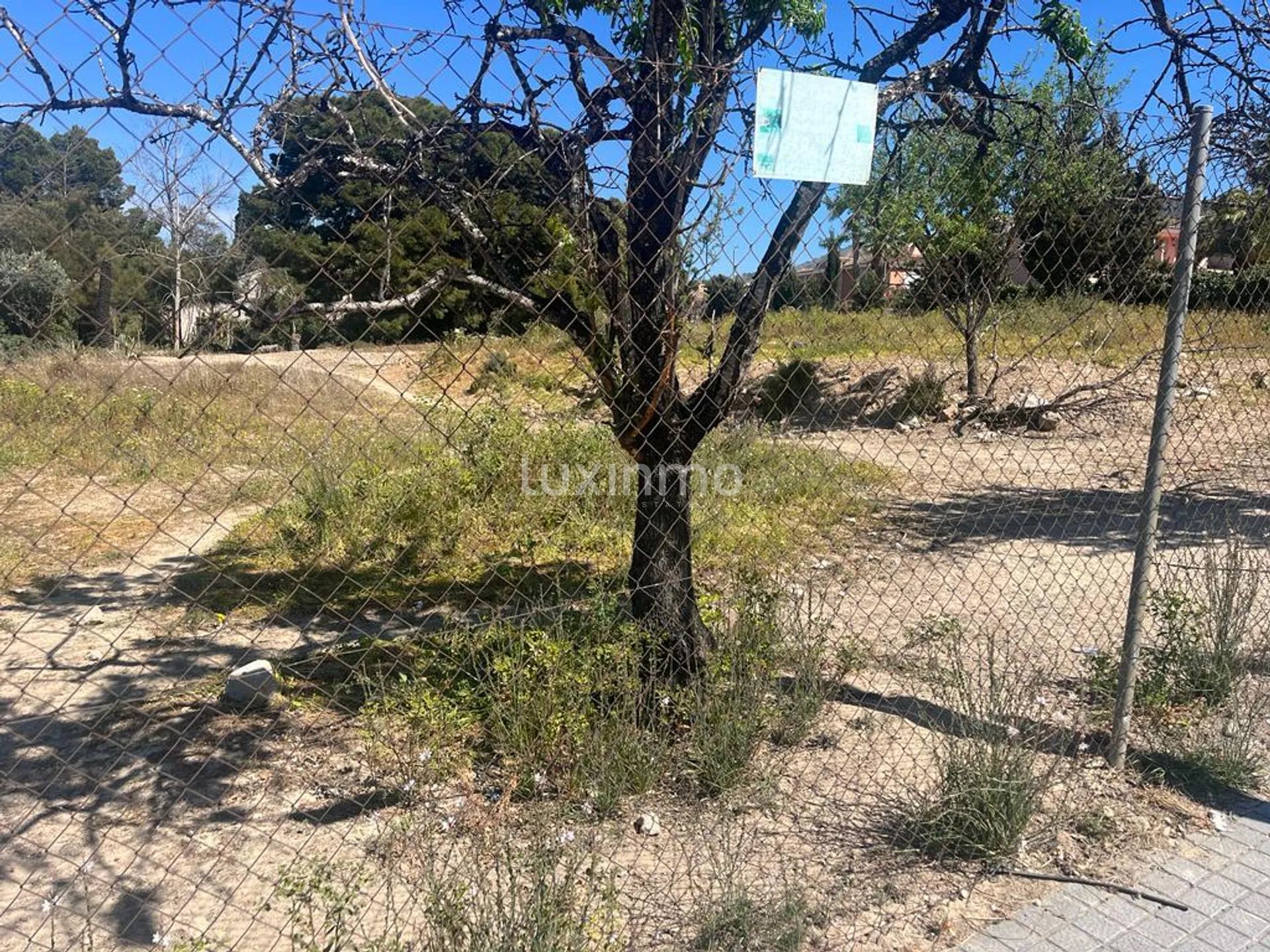 Byggbar mark till salu i Rincón de Loix, Benidorm — photo 2