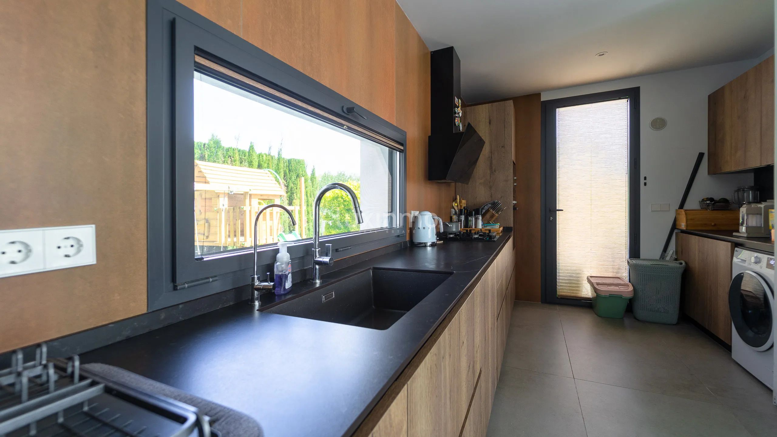 Lyxigt modernt fristående hus med fantastisk utsikt — photo 16