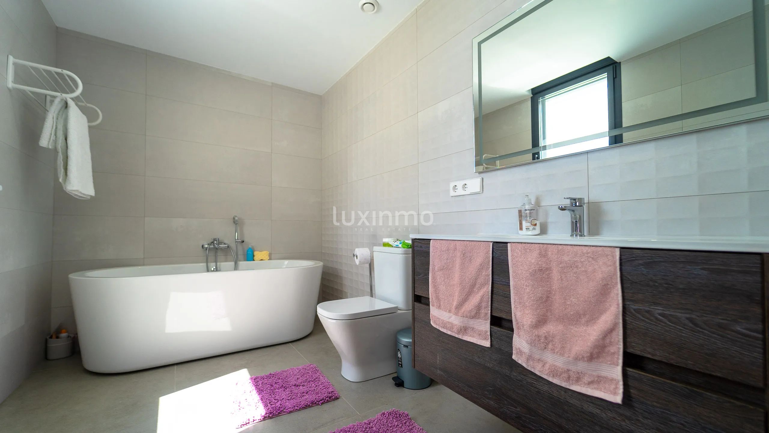 Lyxigt modernt fristående hus med fantastisk utsikt — photo 31