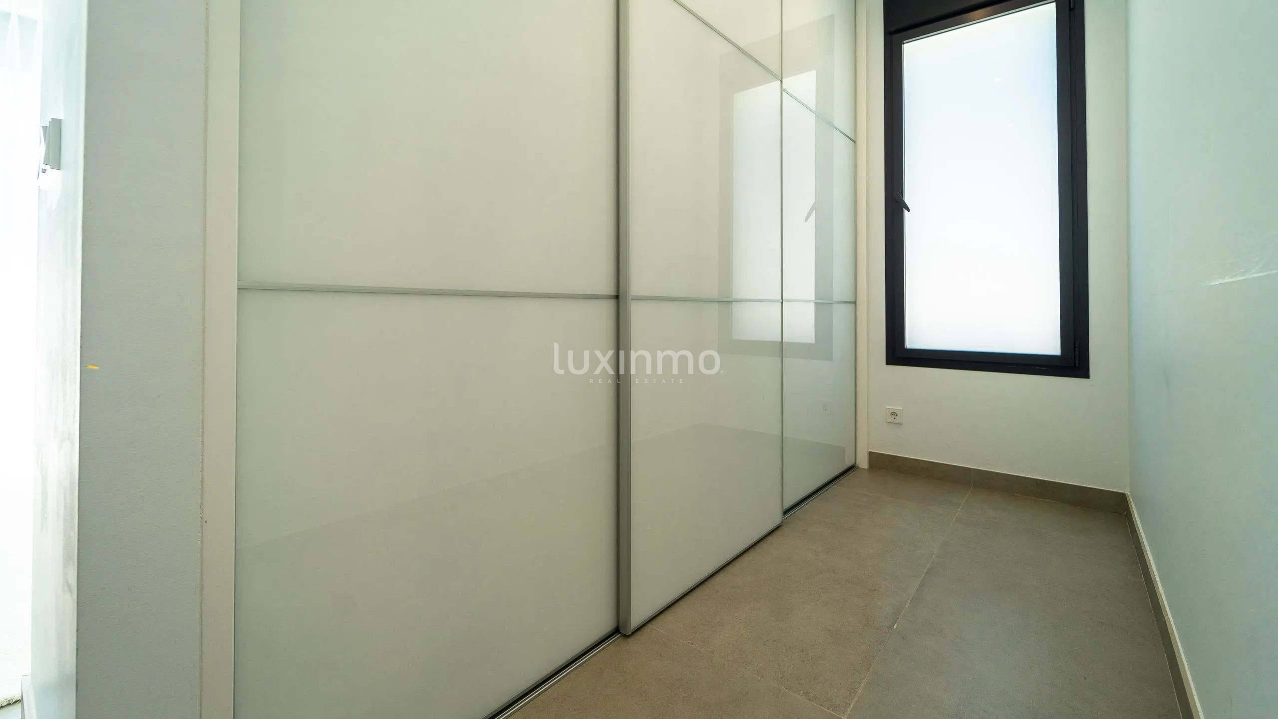 Lyxigt modernt fristående hus med fantastisk utsikt — photo 24